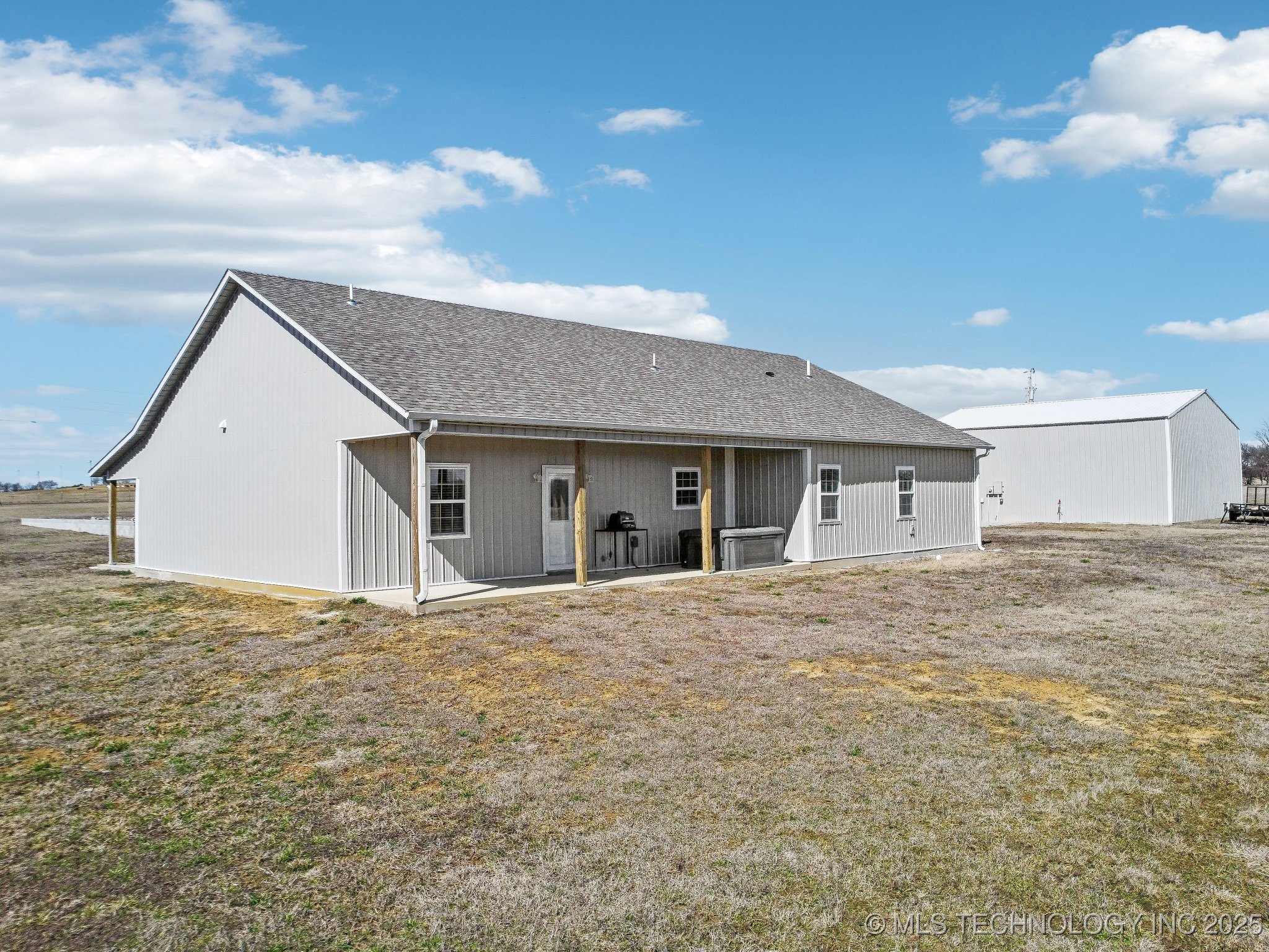 2374 N 205 Road Property Photo 33