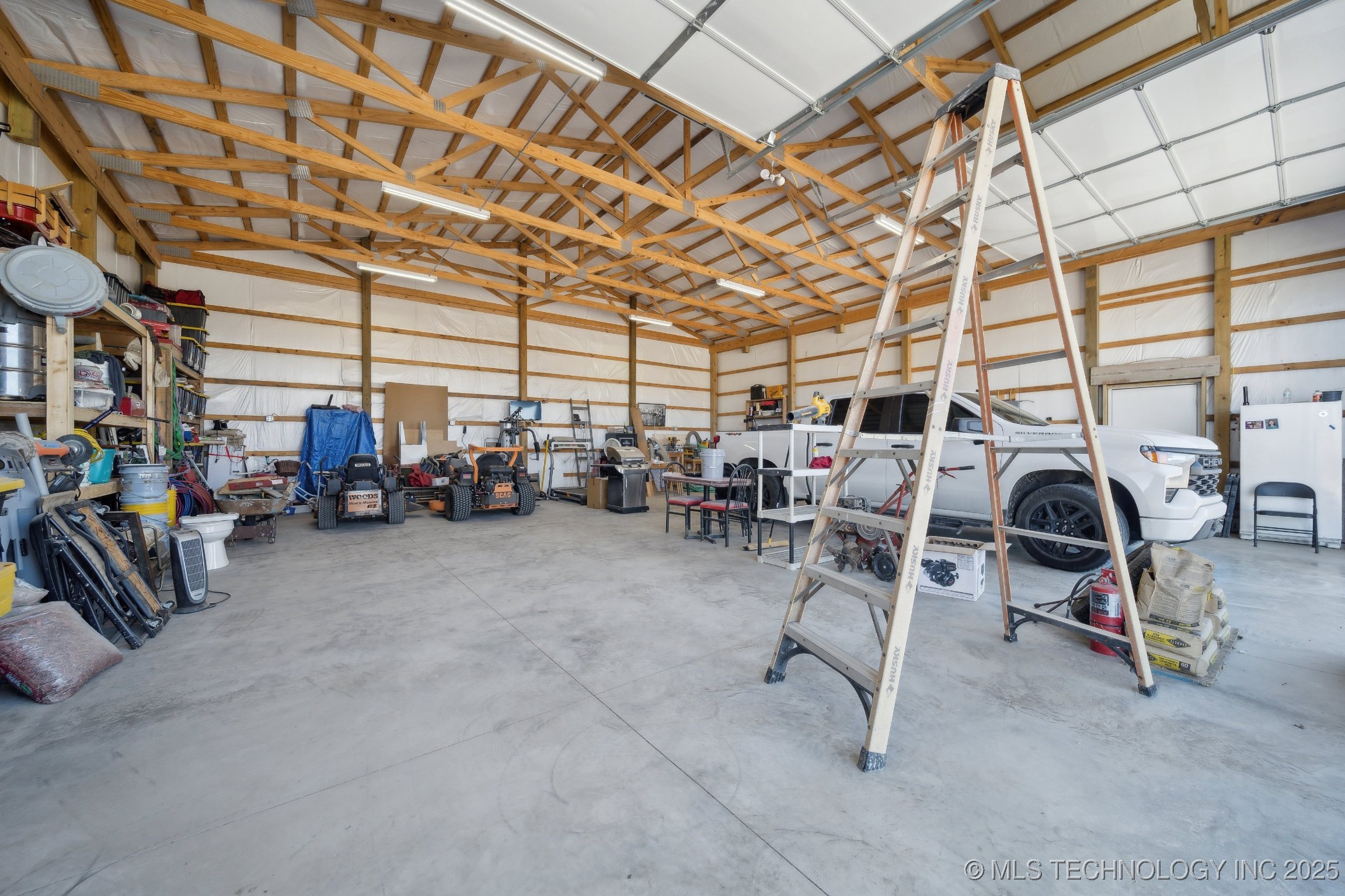 2374 N 205 Road Property Photo 35