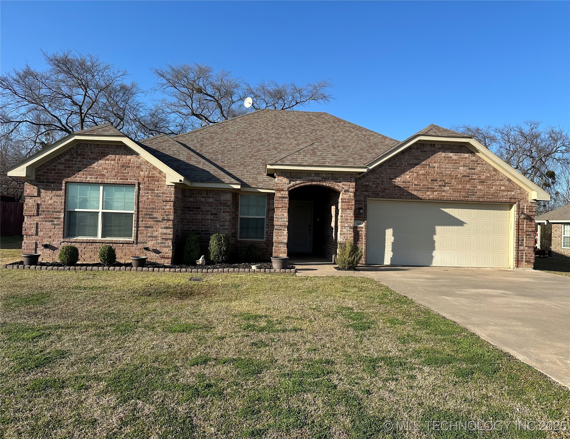 107 Holstein Property Photo
