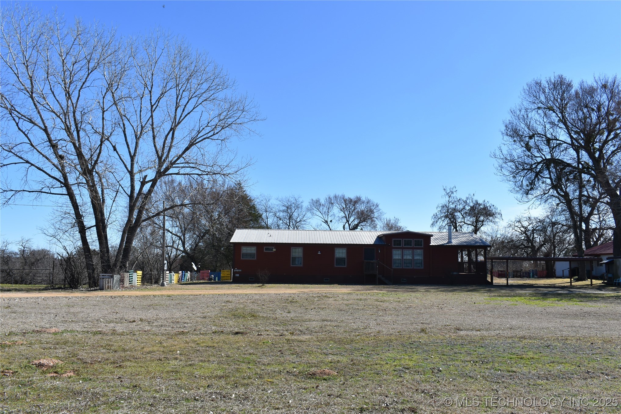 21511 Marietta Street Property Photo