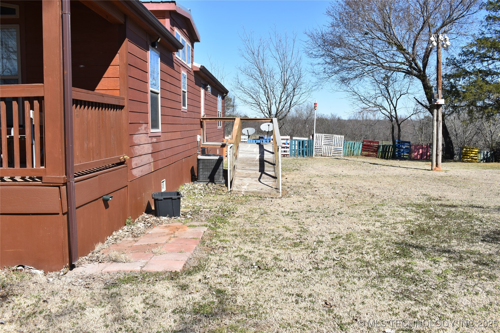 21511 Marietta Street Property Photo 6