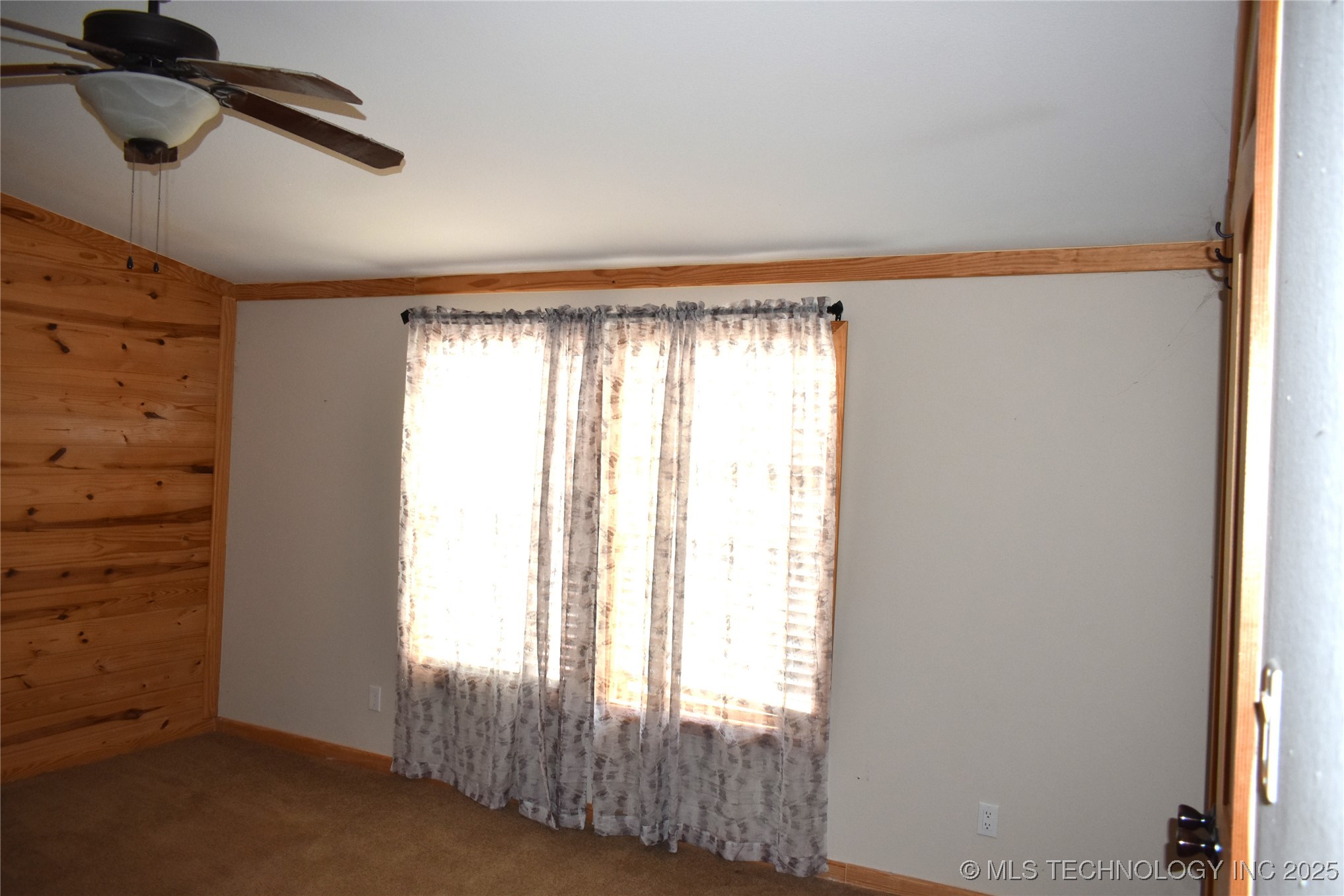 21511 Marietta Street Property Photo 27