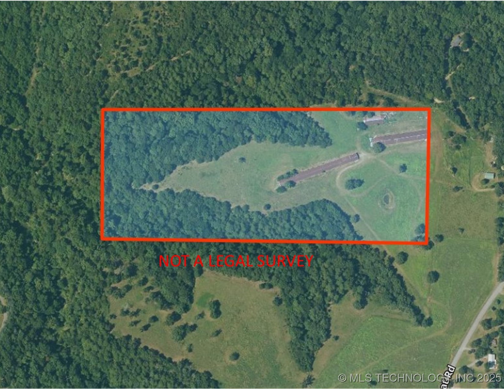 17001 N Briggs Flat Road Property Photo 2