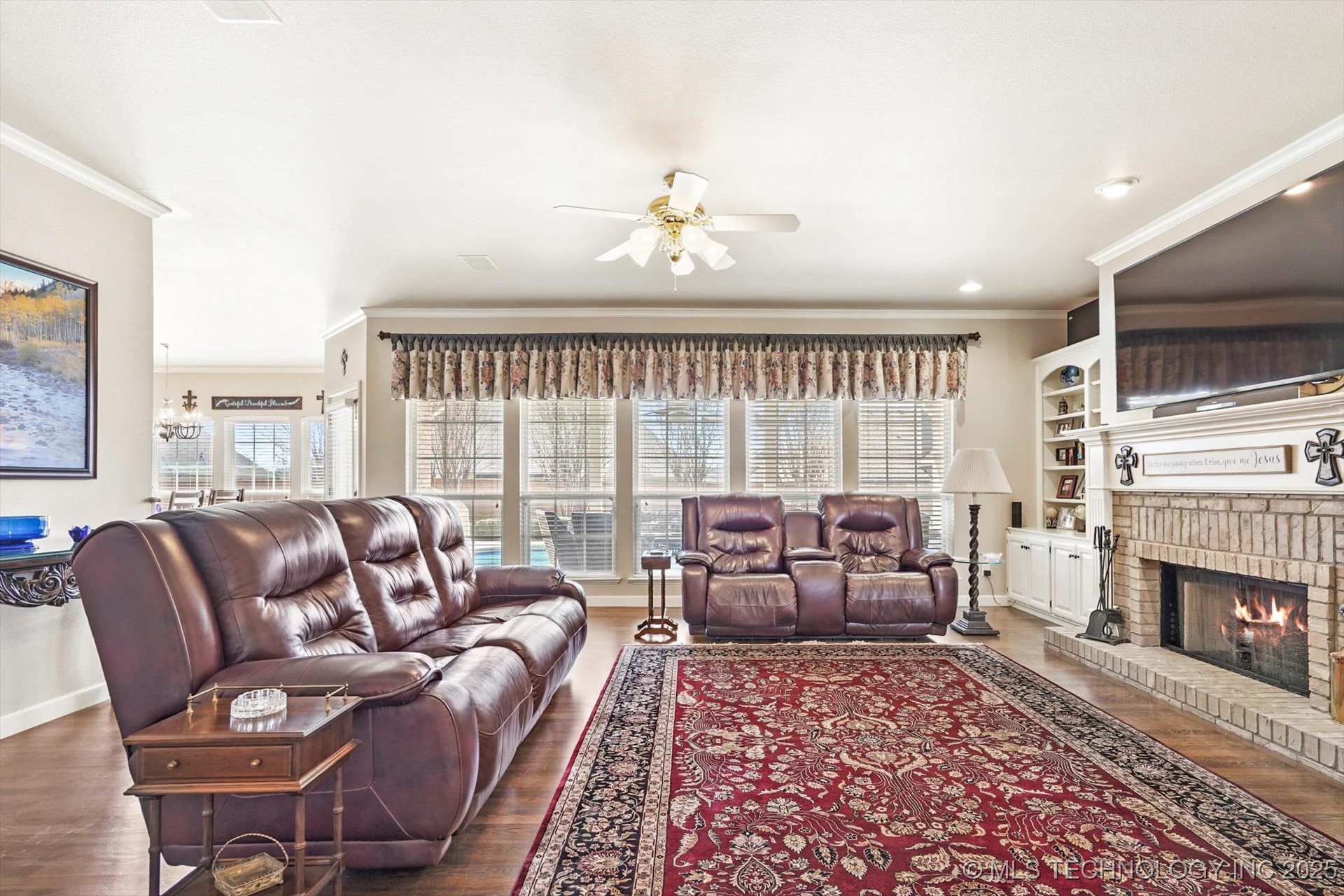 300 S 77th Street Property Photo 10