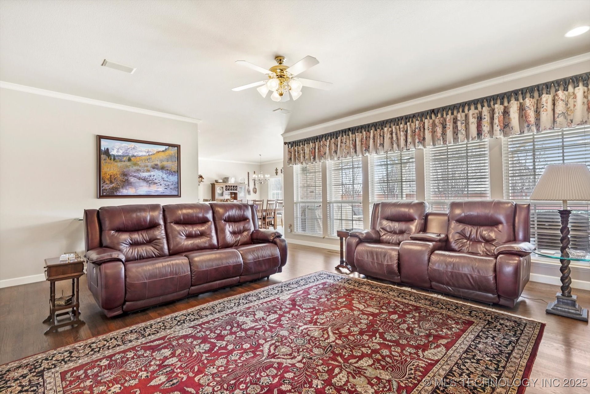 300 S 77th Street Property Photo 11