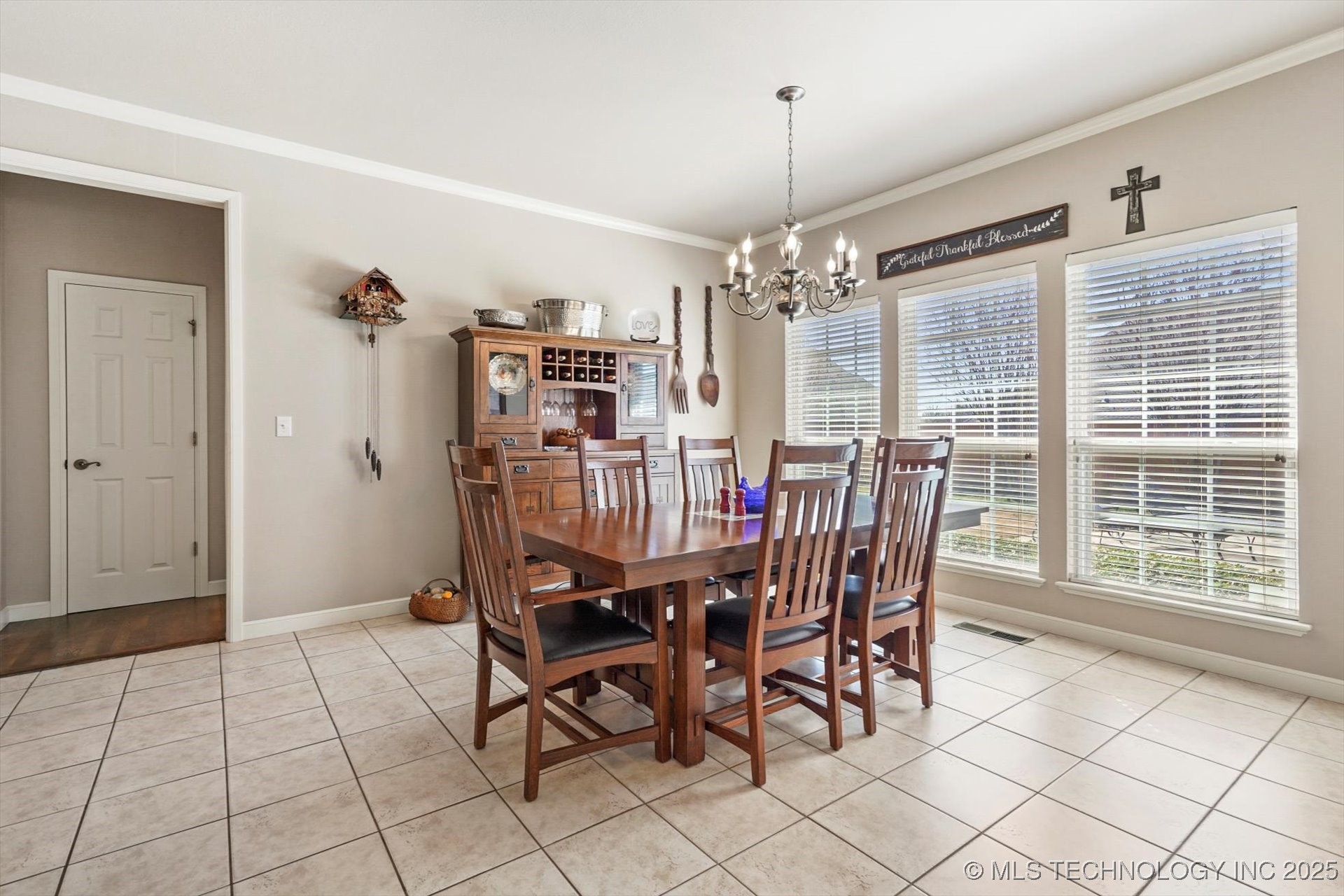 300 S 77th Street Property Photo 13
