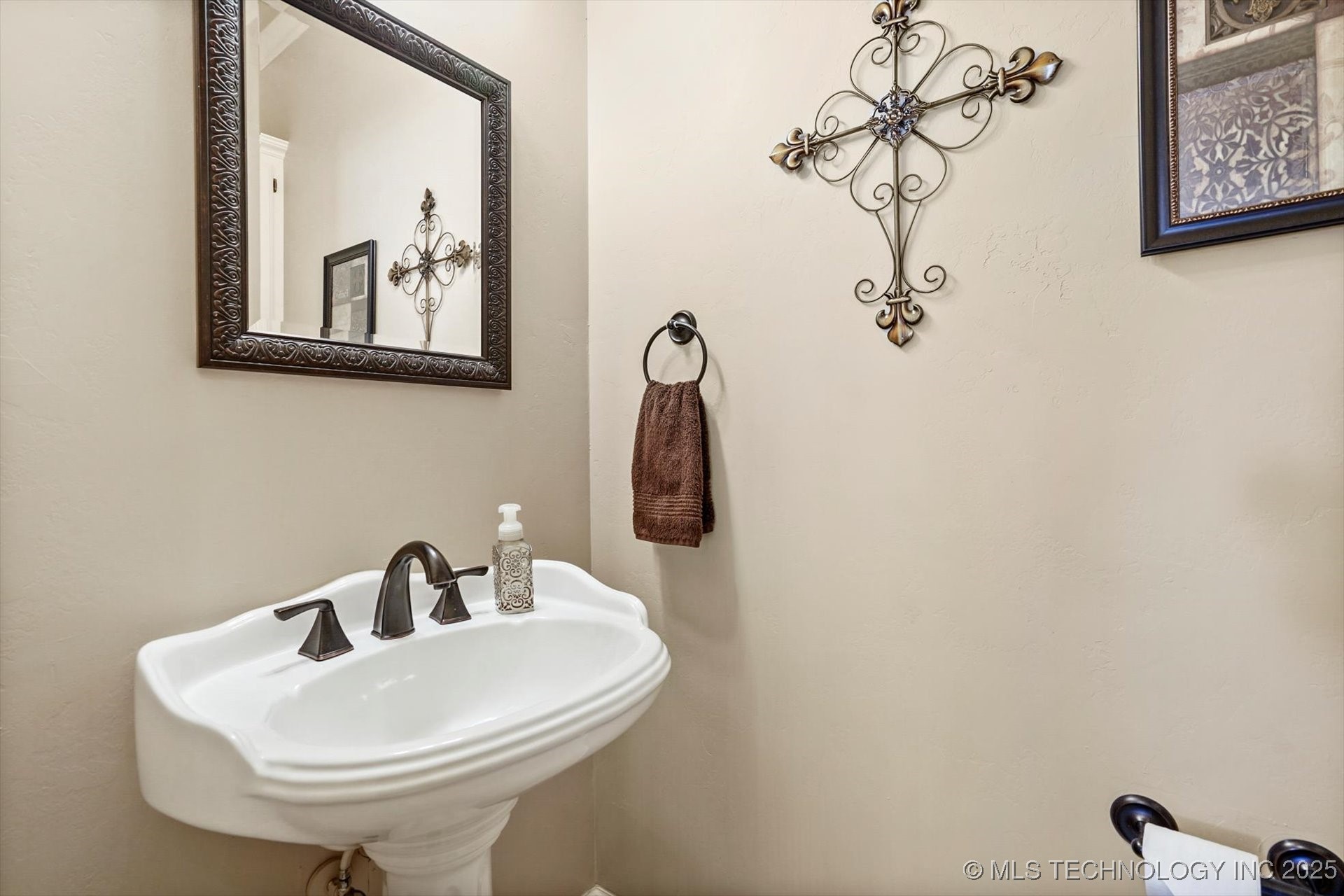 300 S 77th Street Property Photo 28