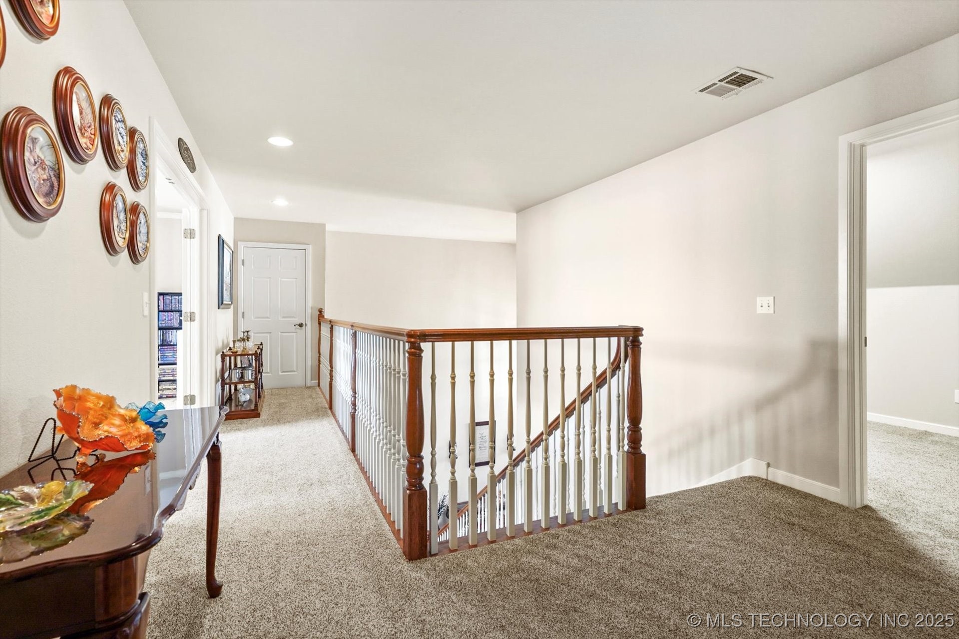 300 S 77th Street Property Photo 30