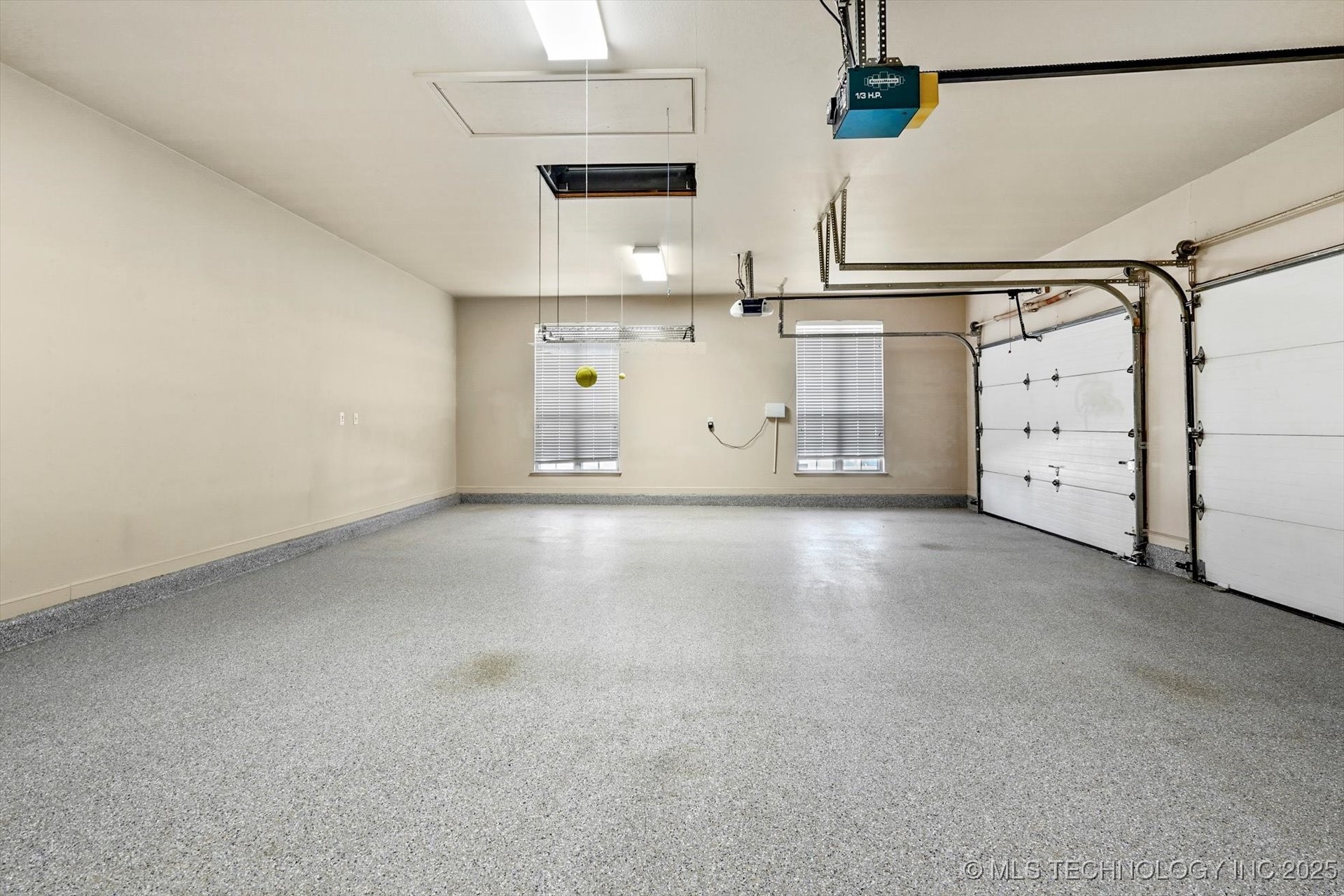300 S 77th Street Property Photo 40