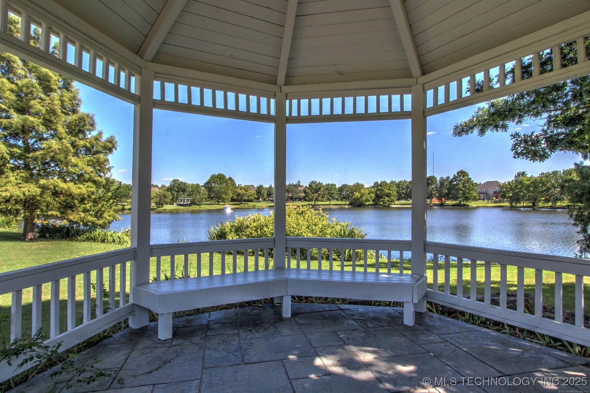 300 S 77th Street Property Photo 58
