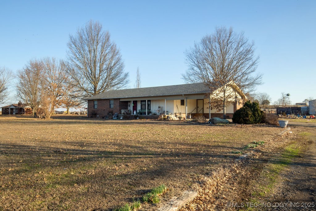 420332 E 1090 Road Property Photo