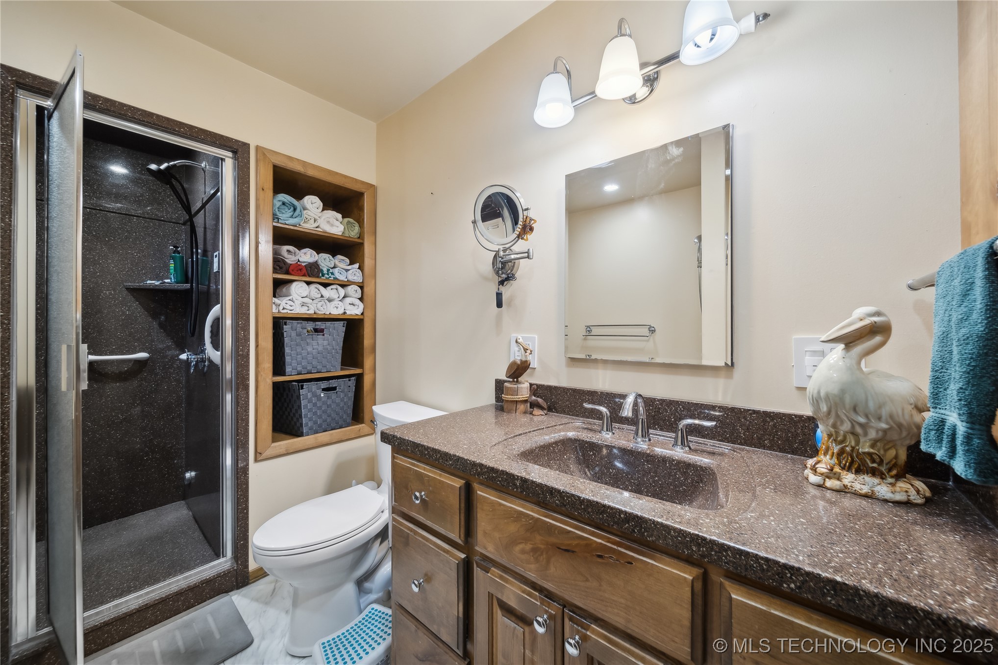23611 E 300 Road Property Photo 20
