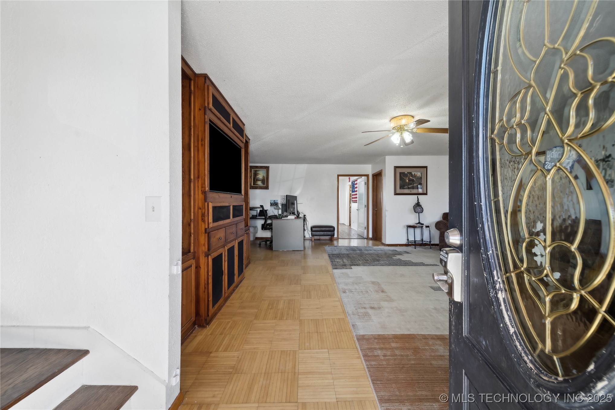 23611 E 300 Road Property Photo 27