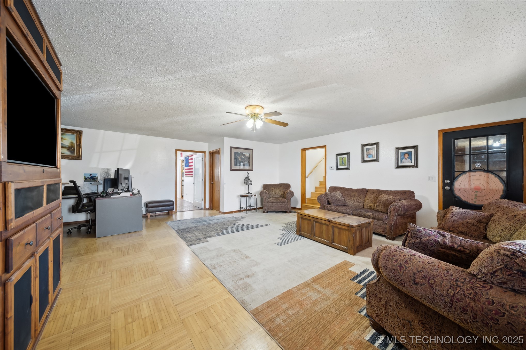 23611 E 300 Road Property Photo 28