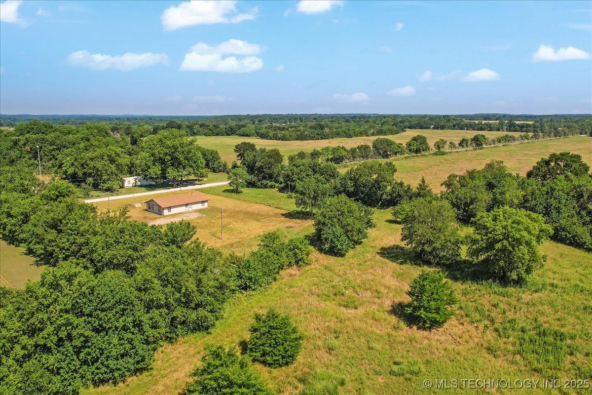68 Hoover Road Property Photo 4