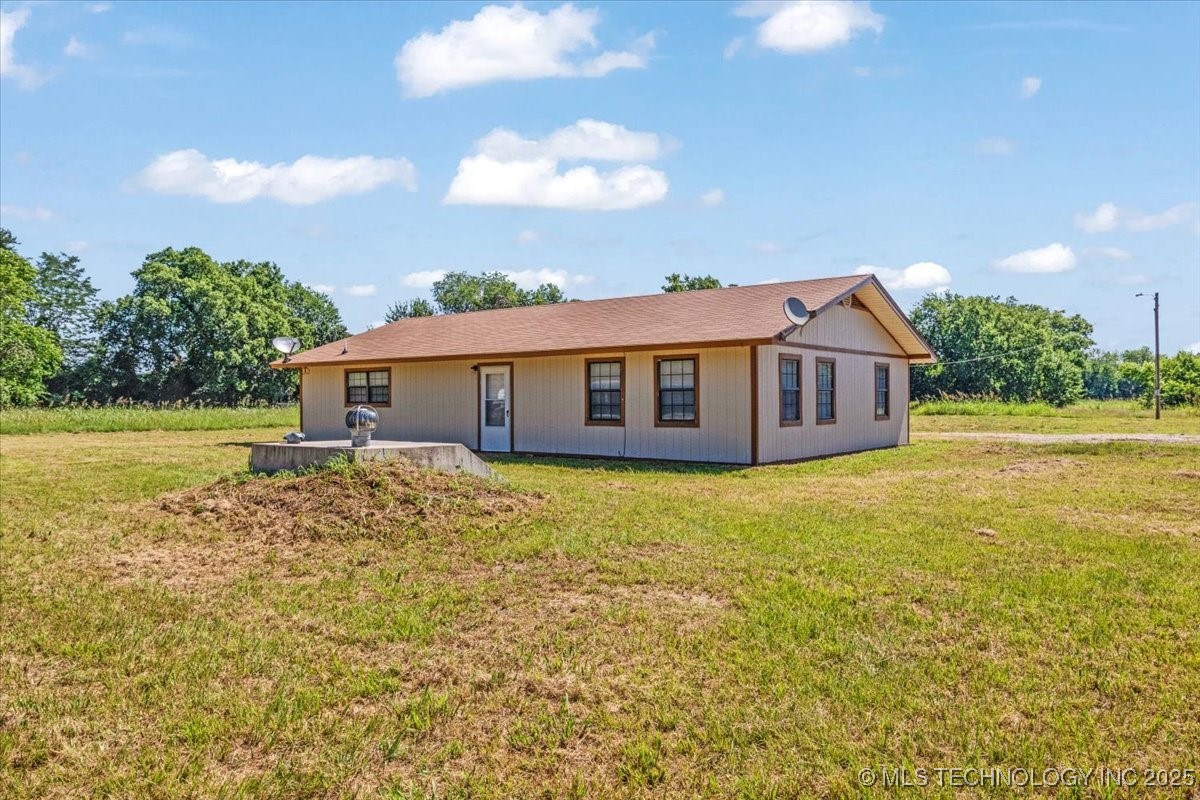 68 Hoover Road Property Photo 5