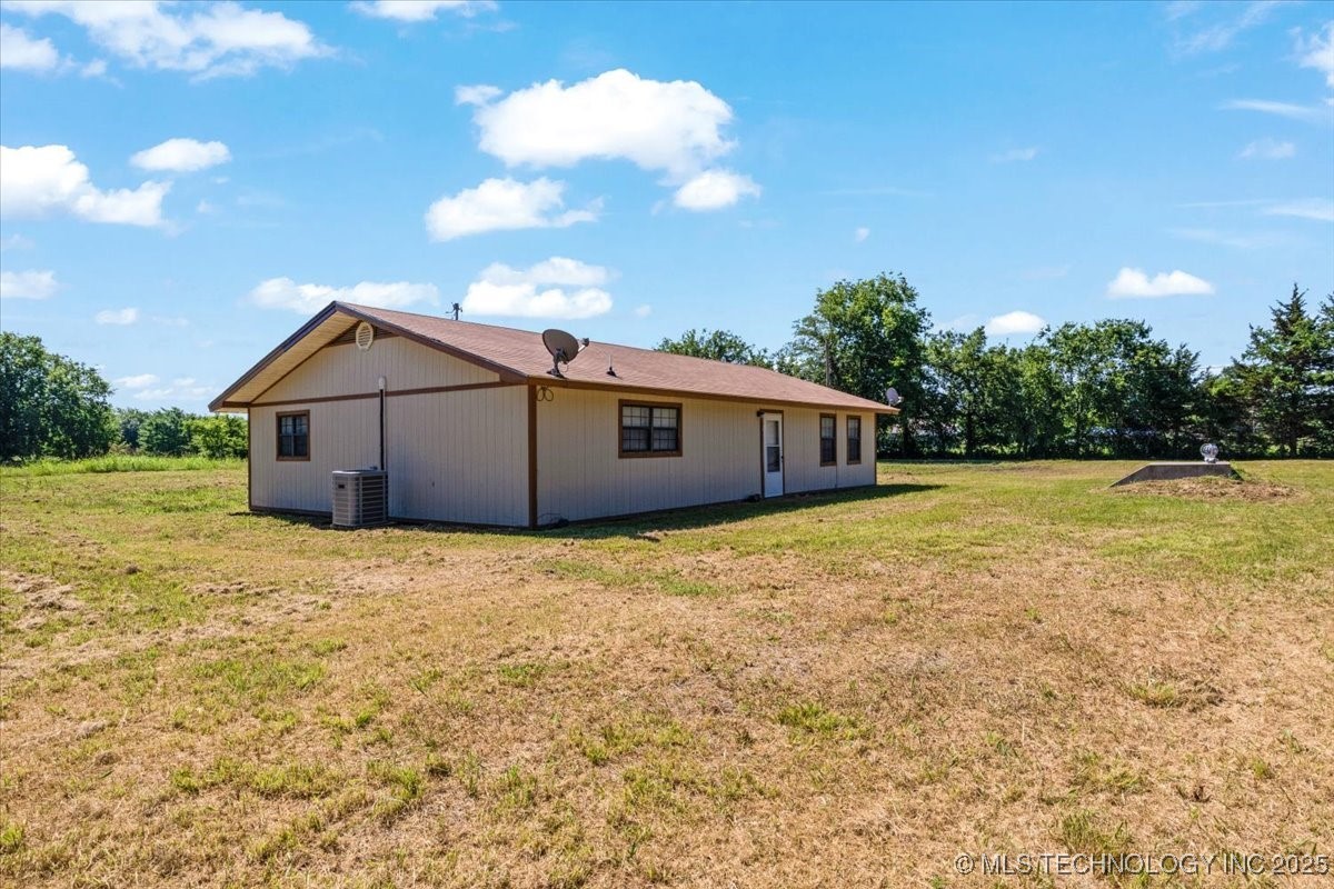 68 Hoover Road Property Photo 8