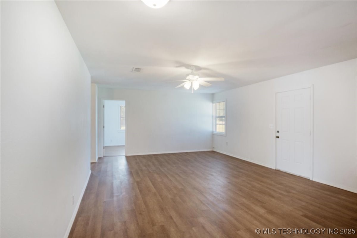 68 Hoover Road Property Photo 12