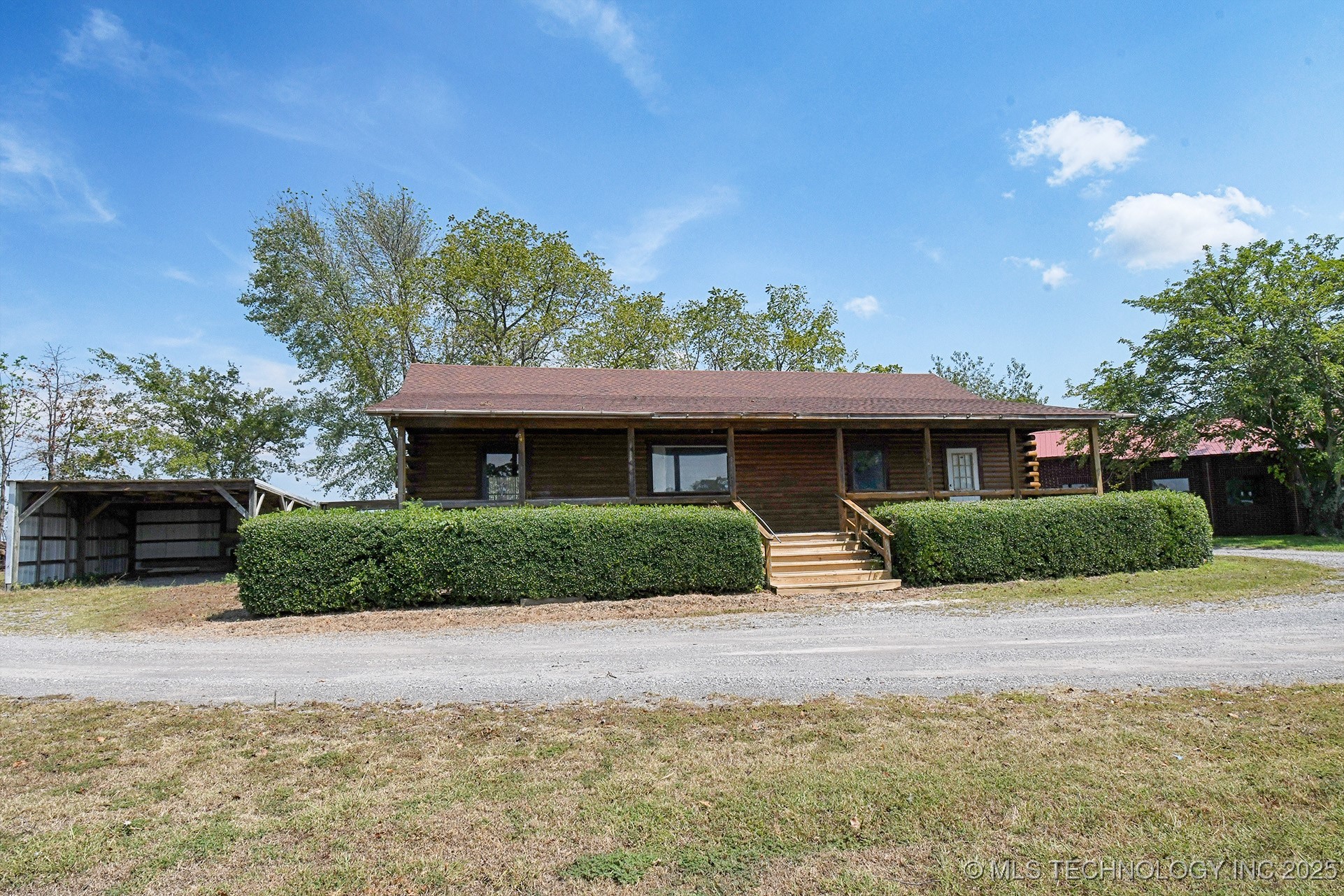 32152 State Highway 82 Property Photo
