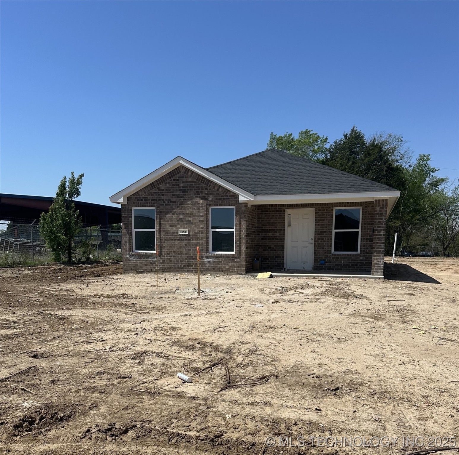 713 Elm Street Property Photo