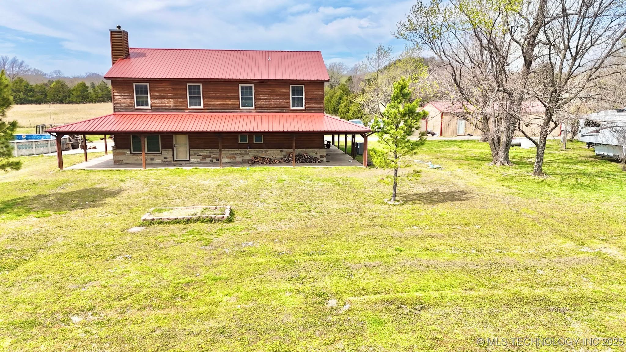10060 N County Road 4312 Property Photo