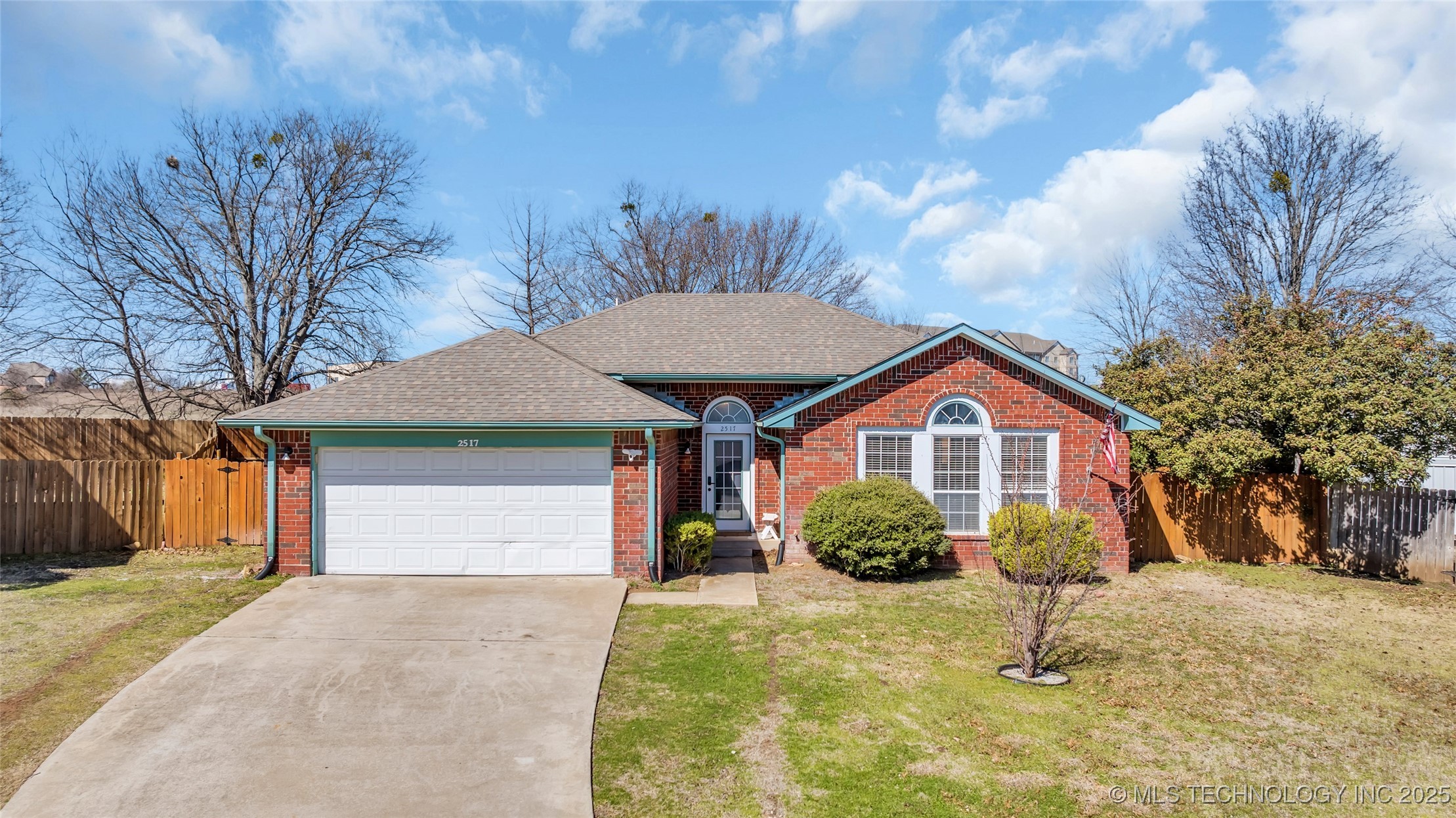 Crossroads Real Estate Listings Main Image