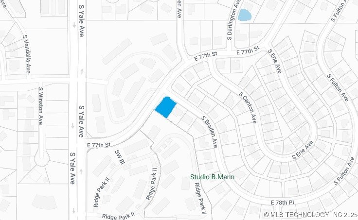 S Braden Avenue Property Photo 5