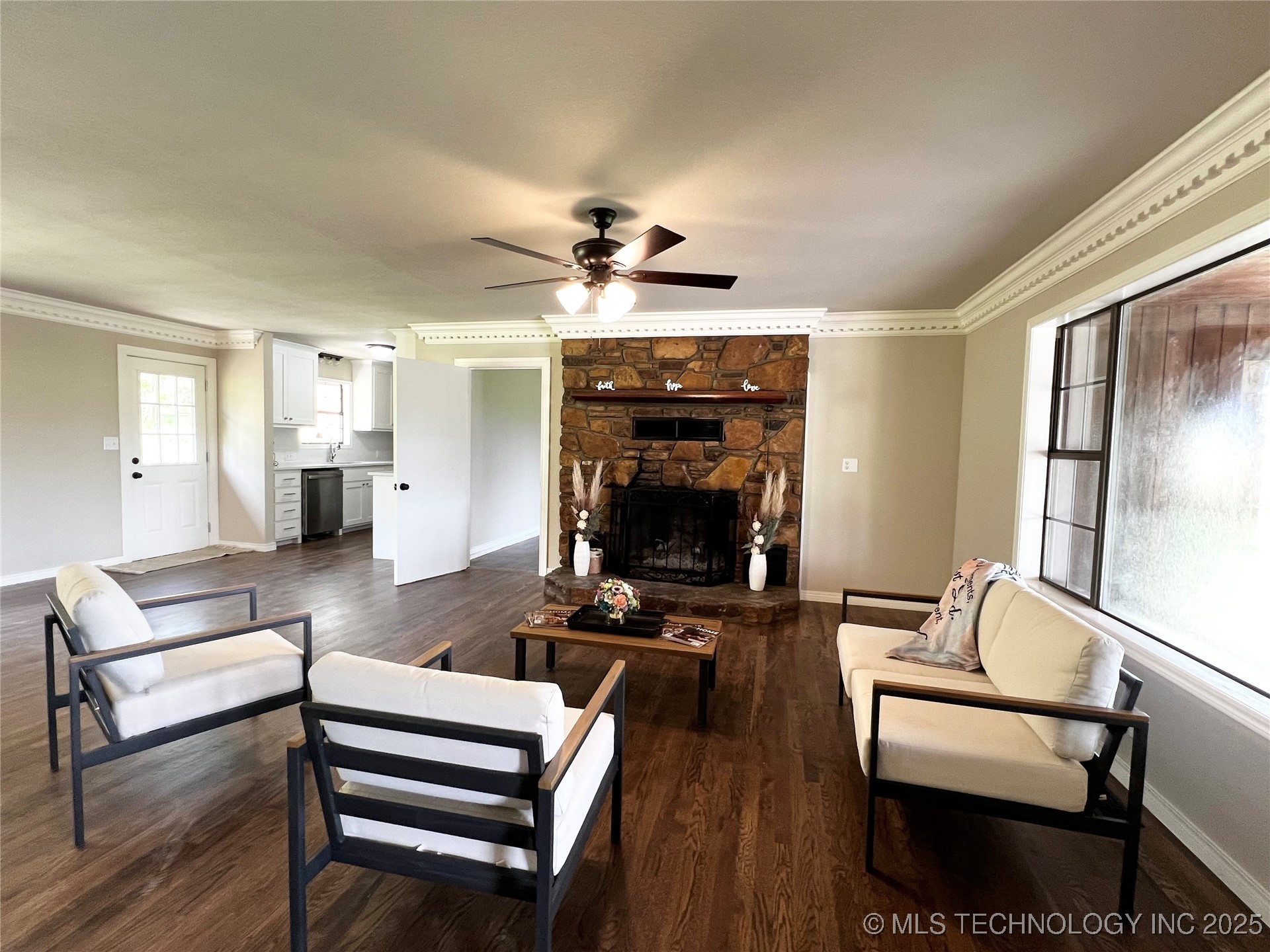 16306 N Javine Hill Road Property Photo 11