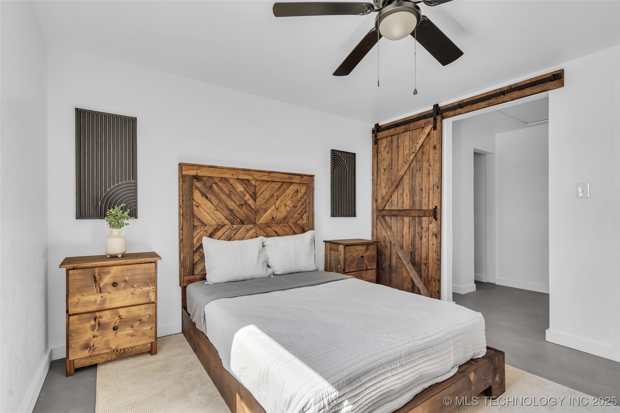 21 14 Property Photo 14