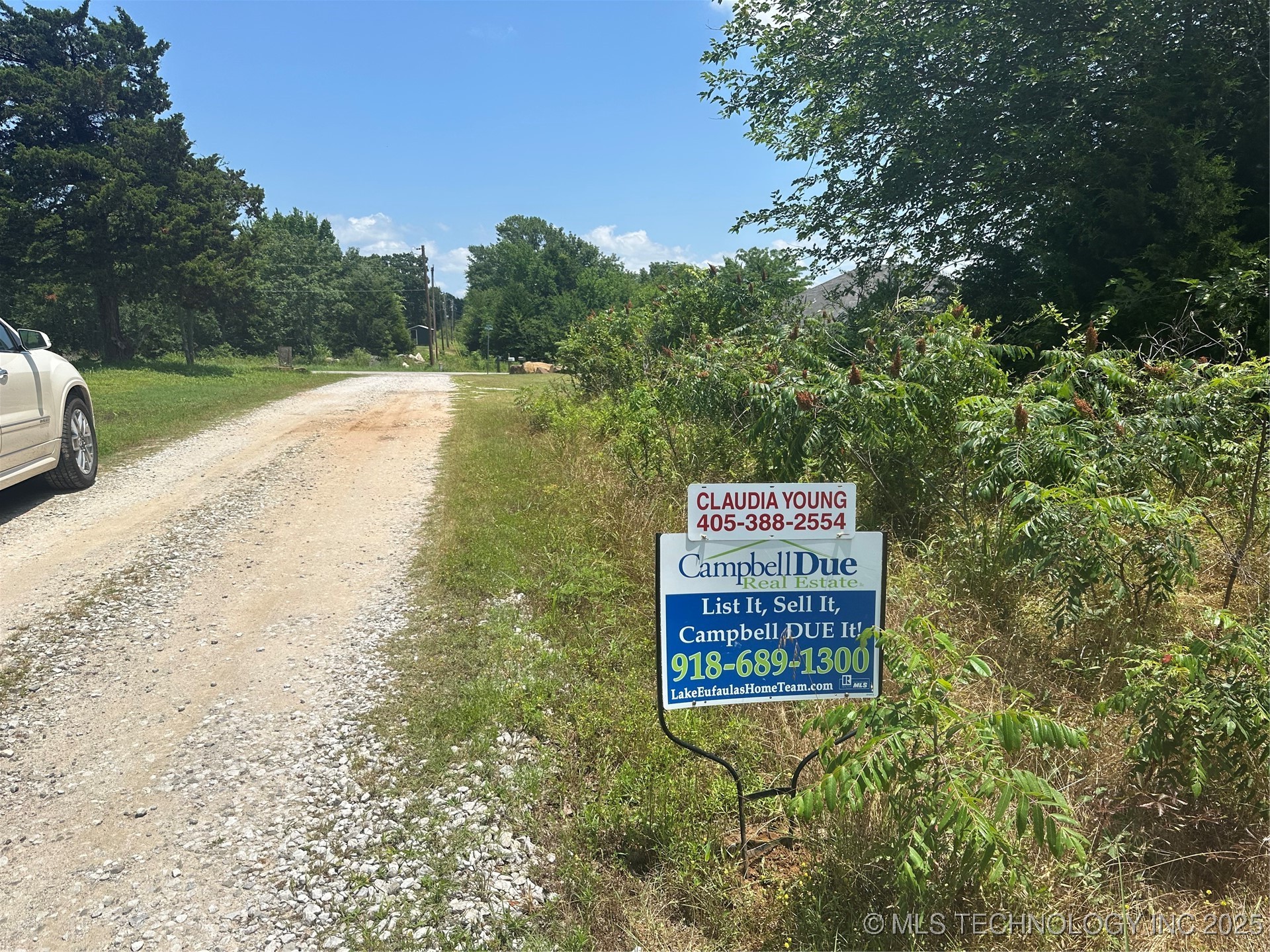 Quapaw Property Photo 5