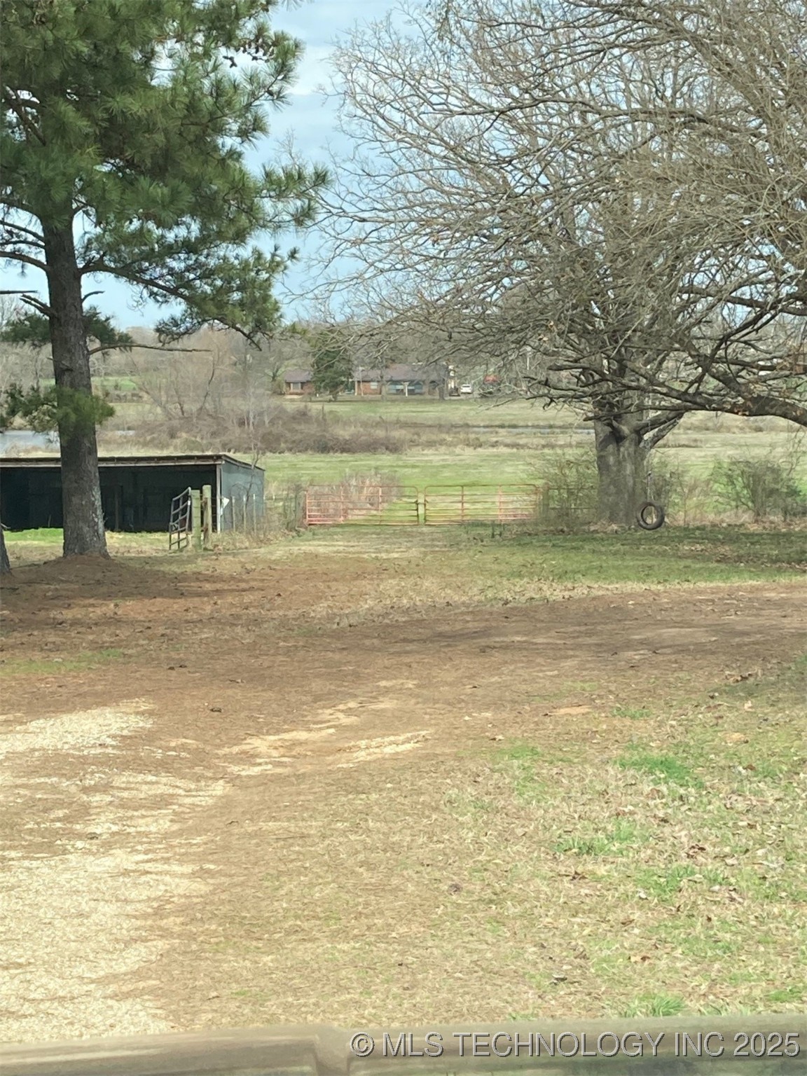 13 Fowler Lane Property Photo 5