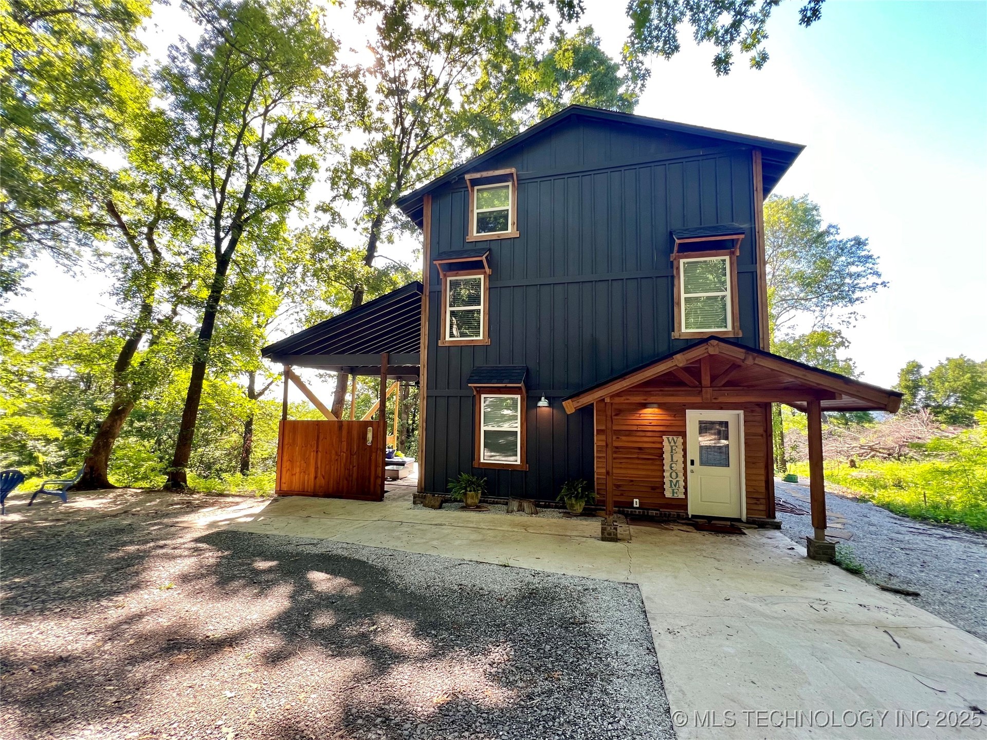 Eagles Nest Real Estate Listings Main Image