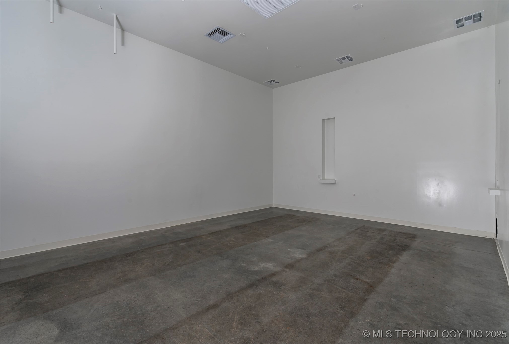 471675 Chewey Road Property Photo 22