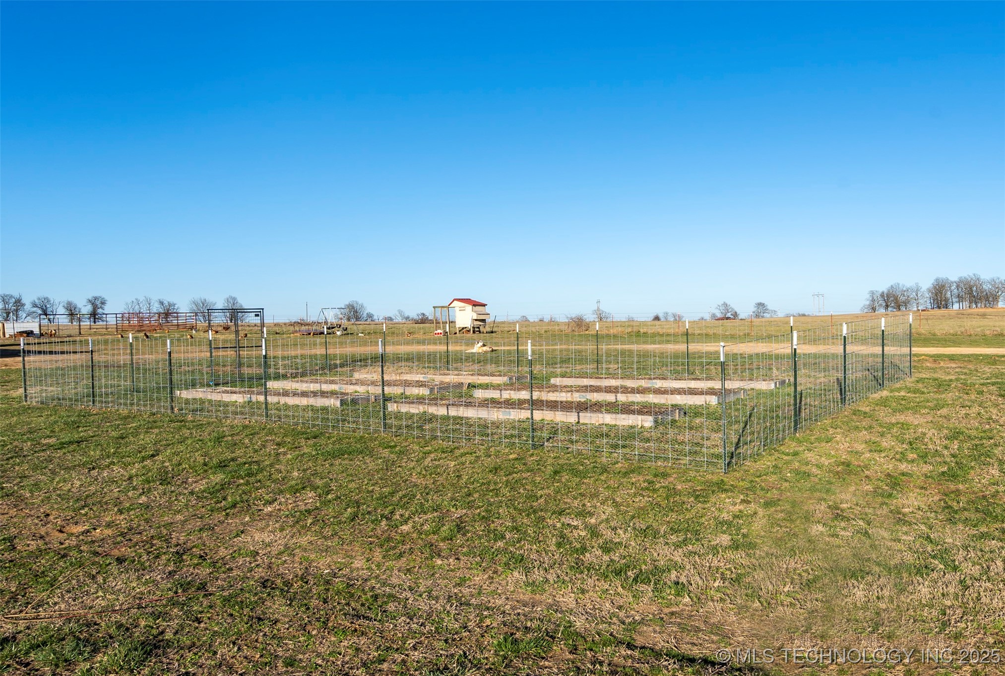 471675 Chewey Road Property Photo 28