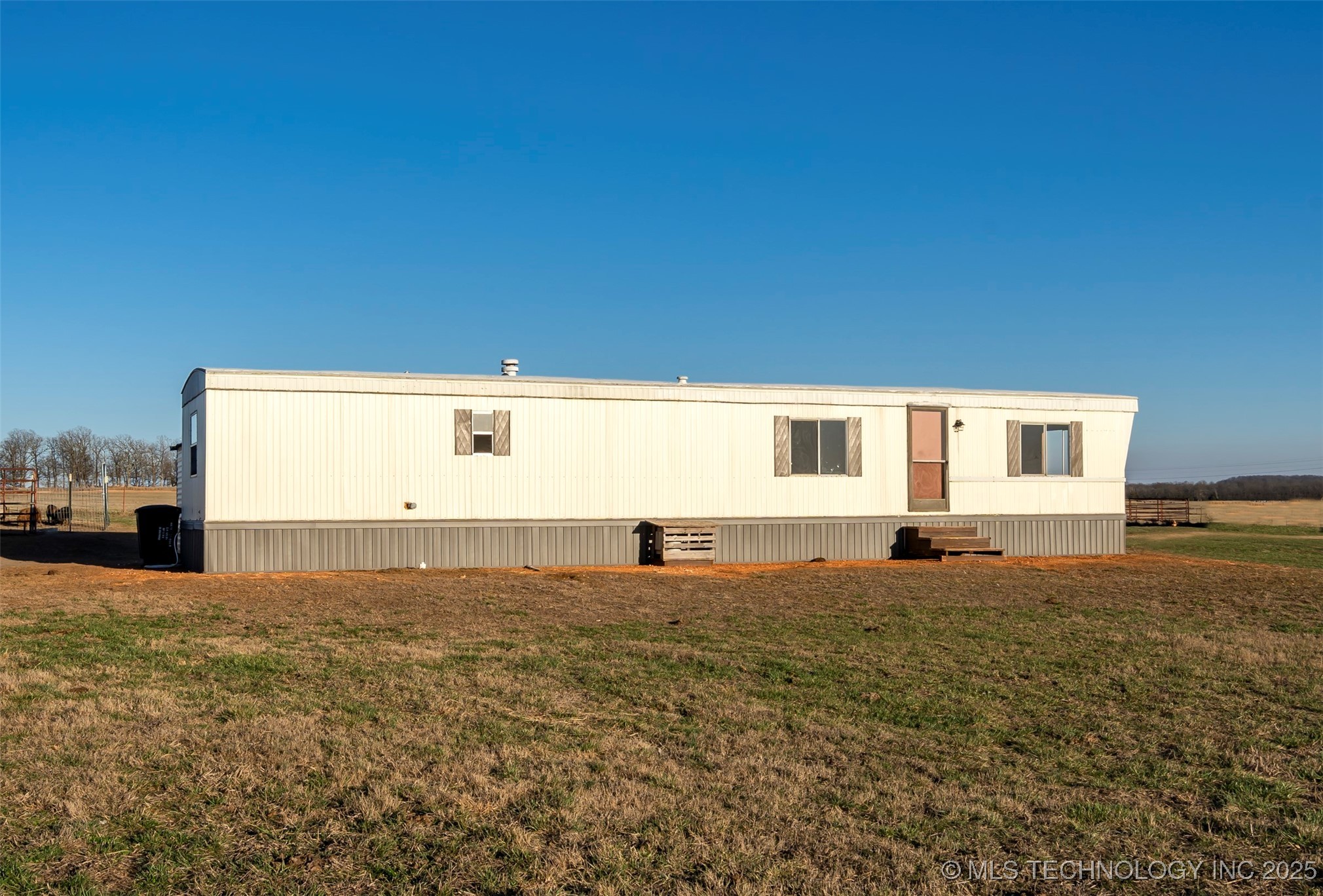 471675 Chewey Road Property Photo 46