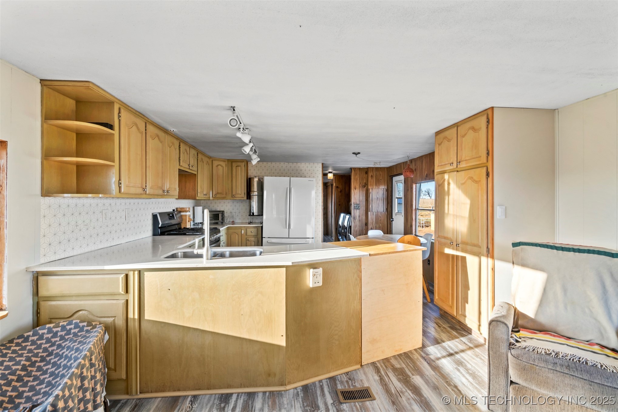 471675 Chewey Road Property Photo 50