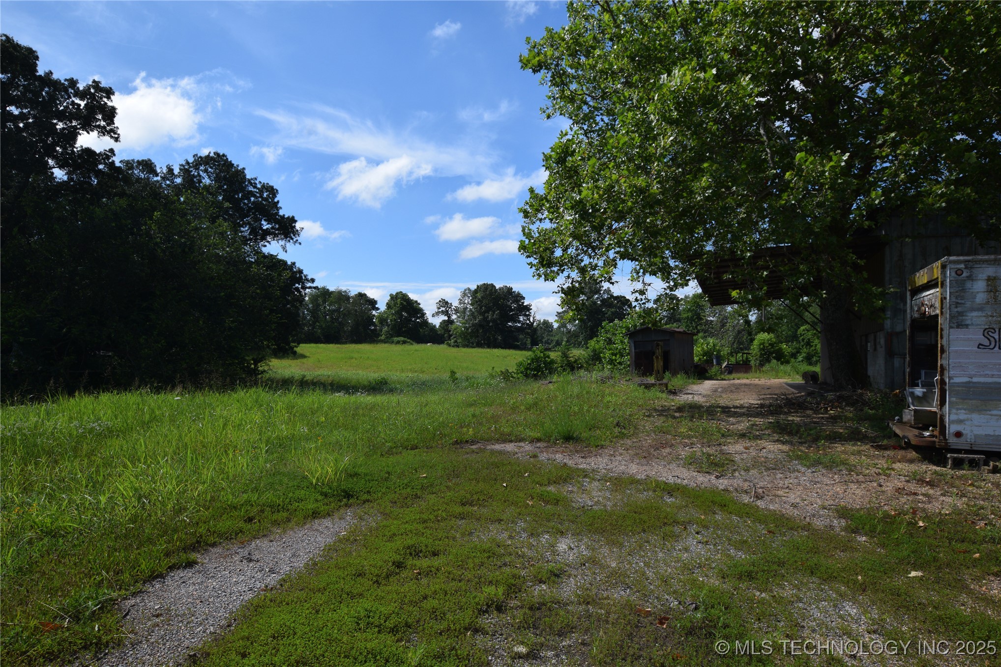 470564 Hwy 51 Property Photo 1