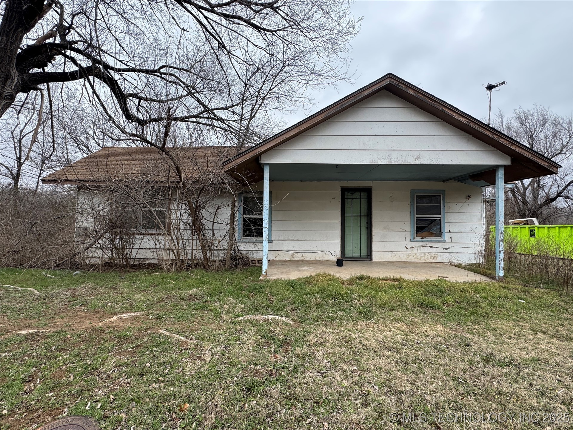710 E Brissy Street Property Photo
