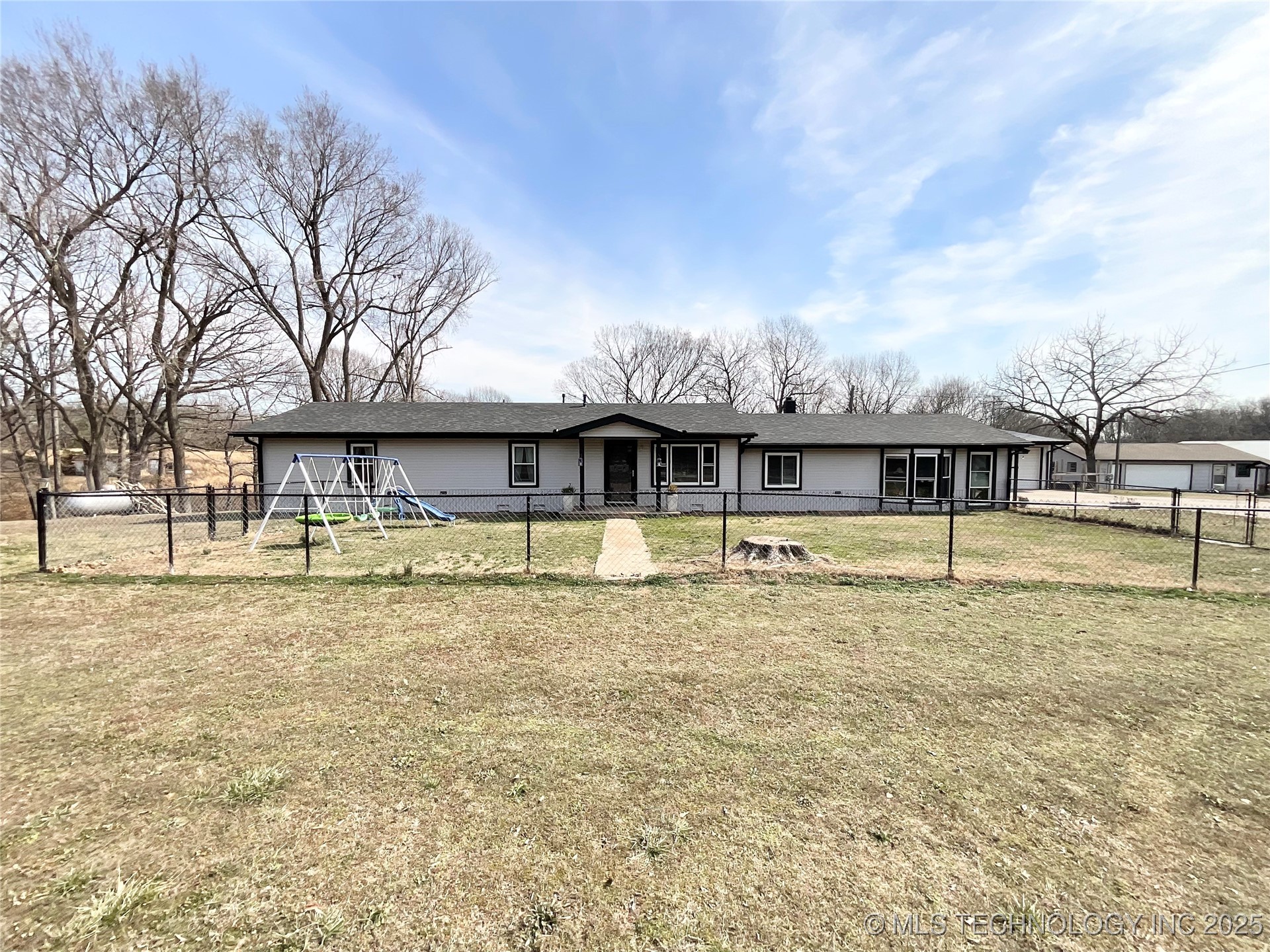 55804 600 Road Property Photo 1