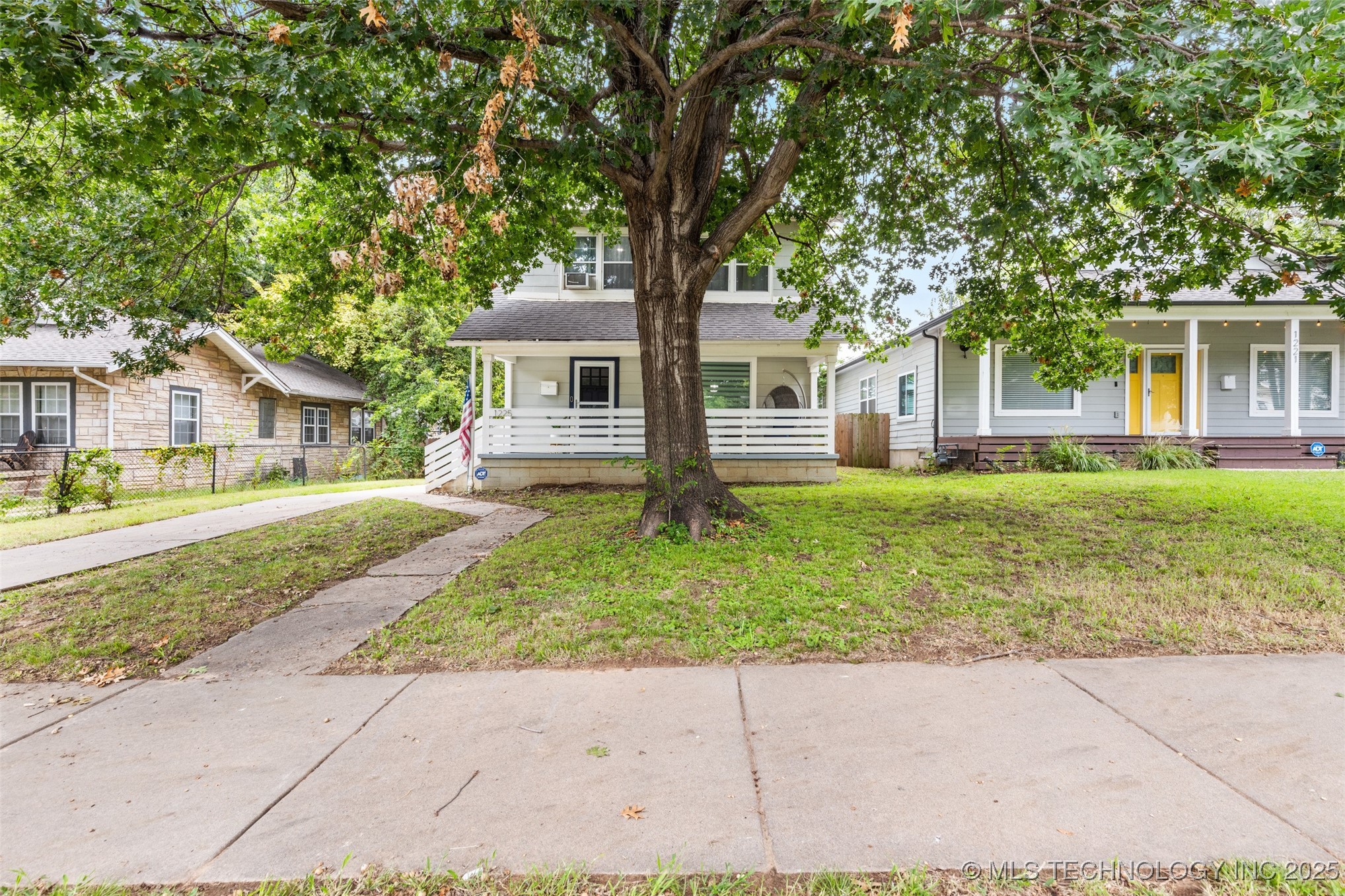 1225 N Cheyenne Avenue Property Photo 1