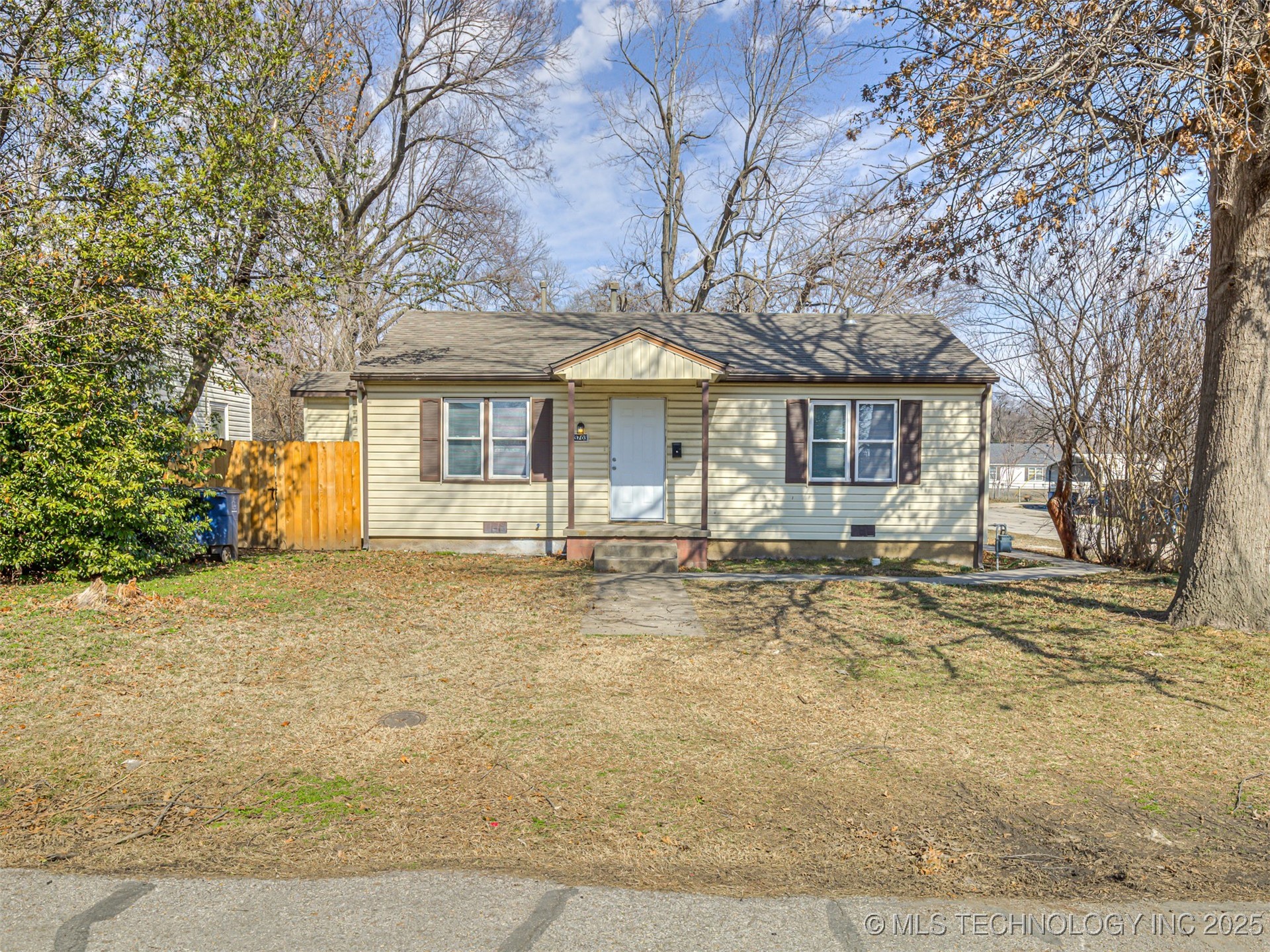 3703 W 42nd Place Property Photo