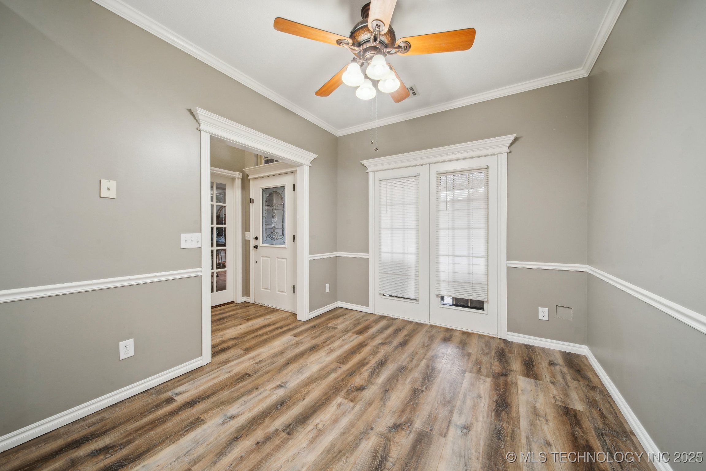 14550 S Urbana Court Property Photo 19