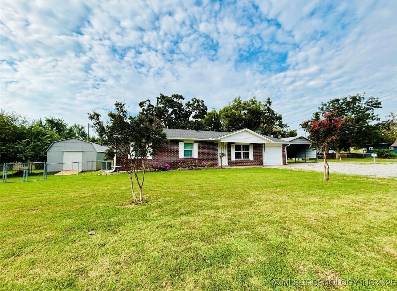 421 Rock Avenue Property Photo