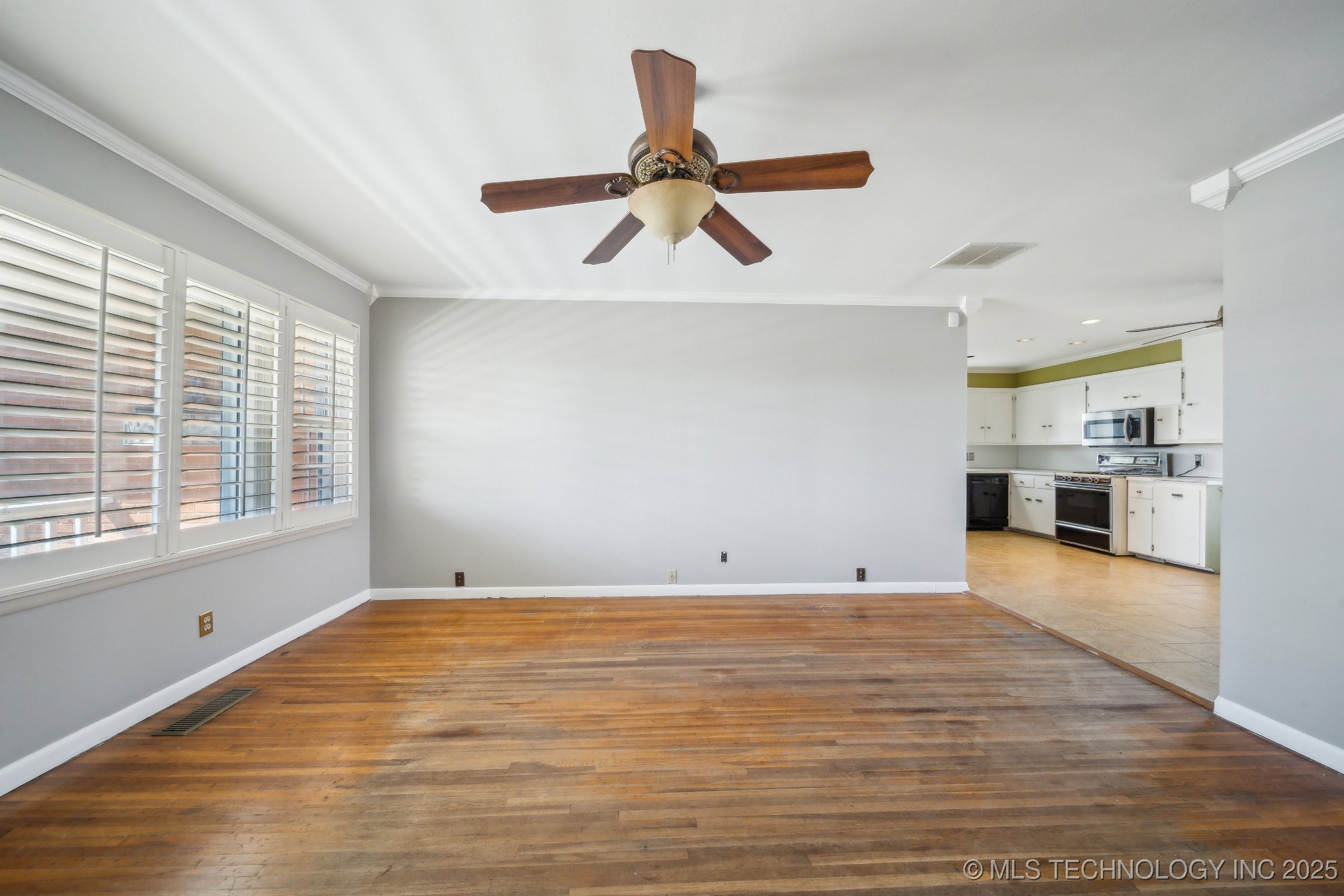 9179 E Latimer Place Property Photo 4