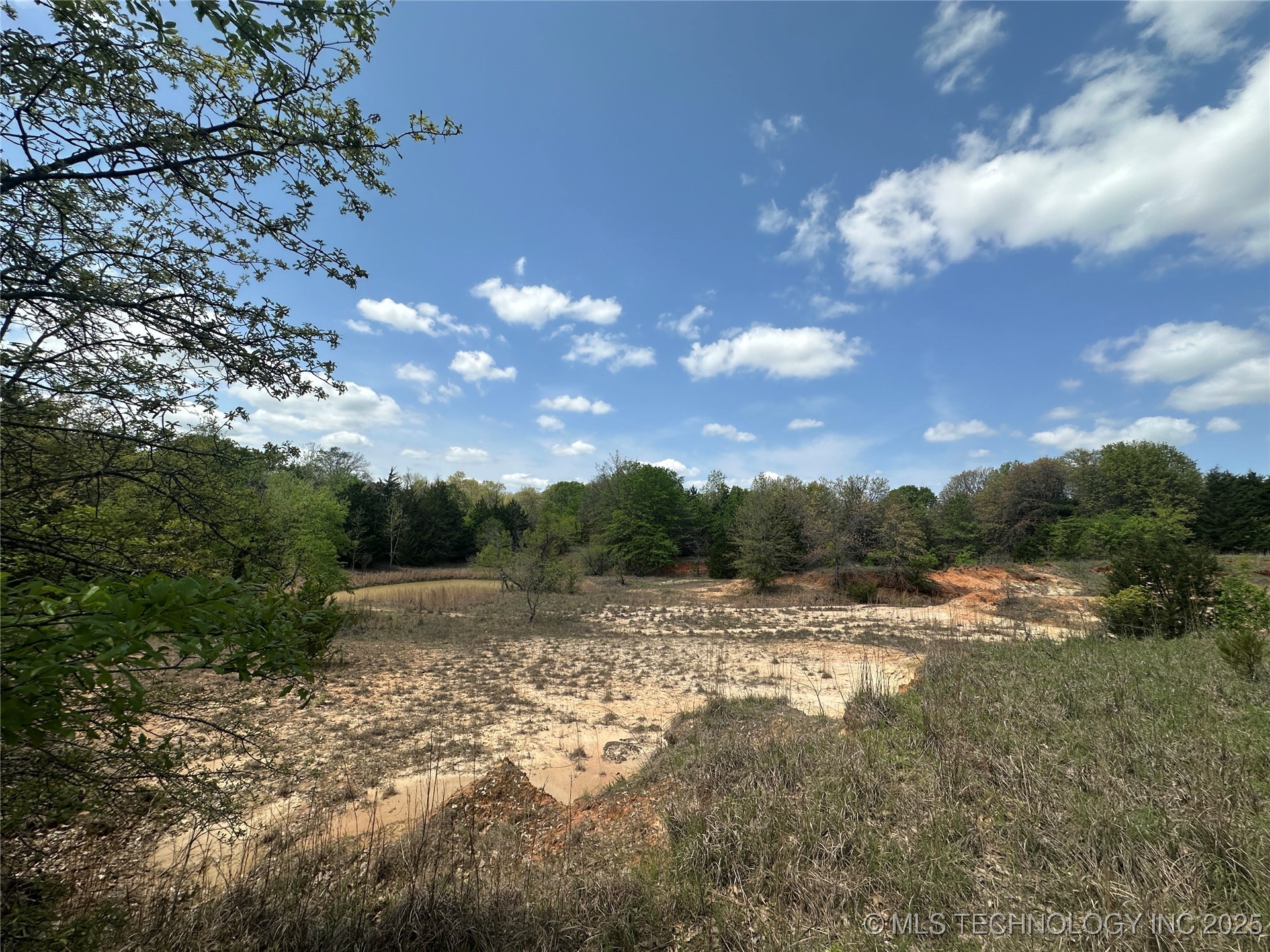 5811 W Folsom Road Property Photo