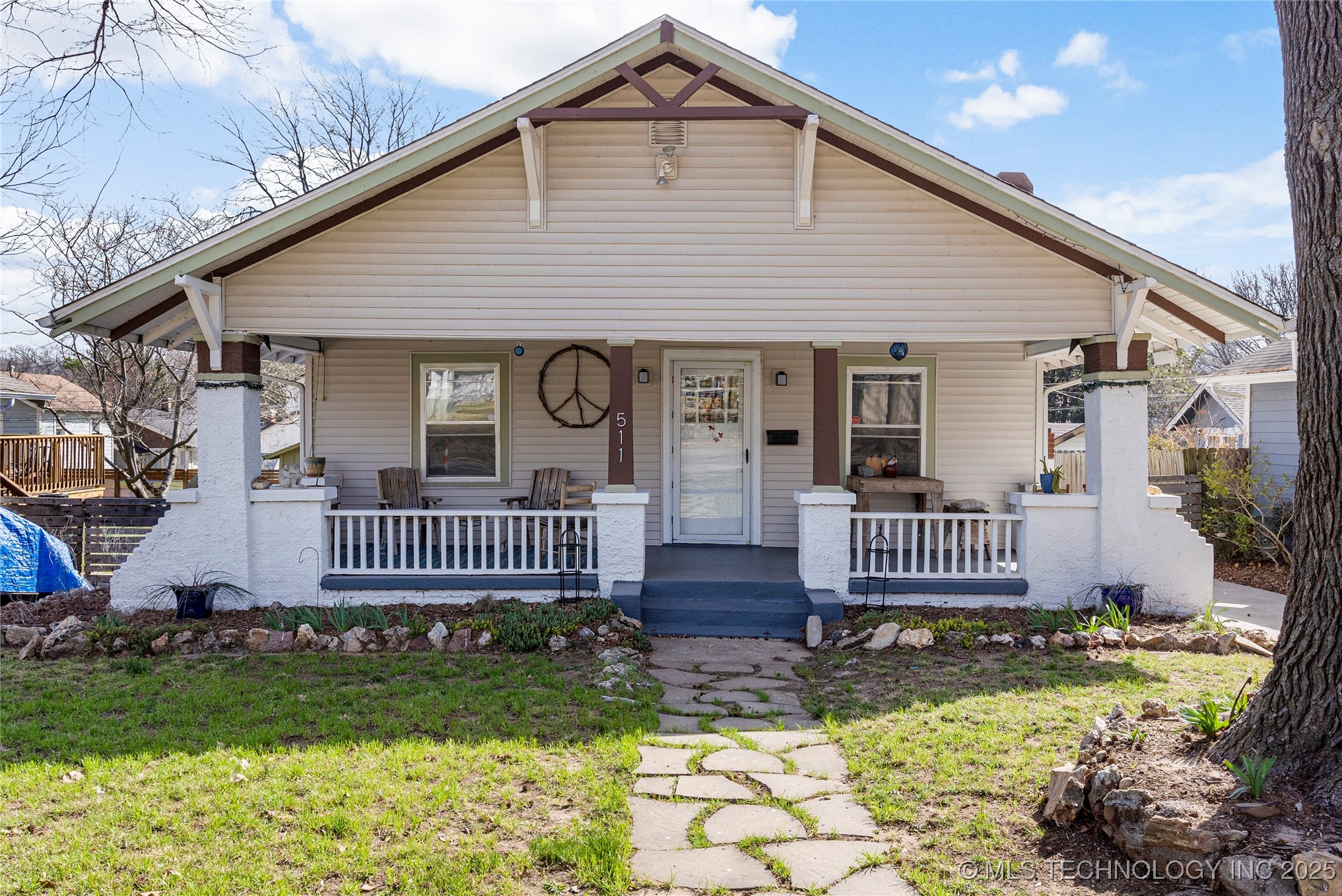 511 N Rosedale Avenue Property Photo