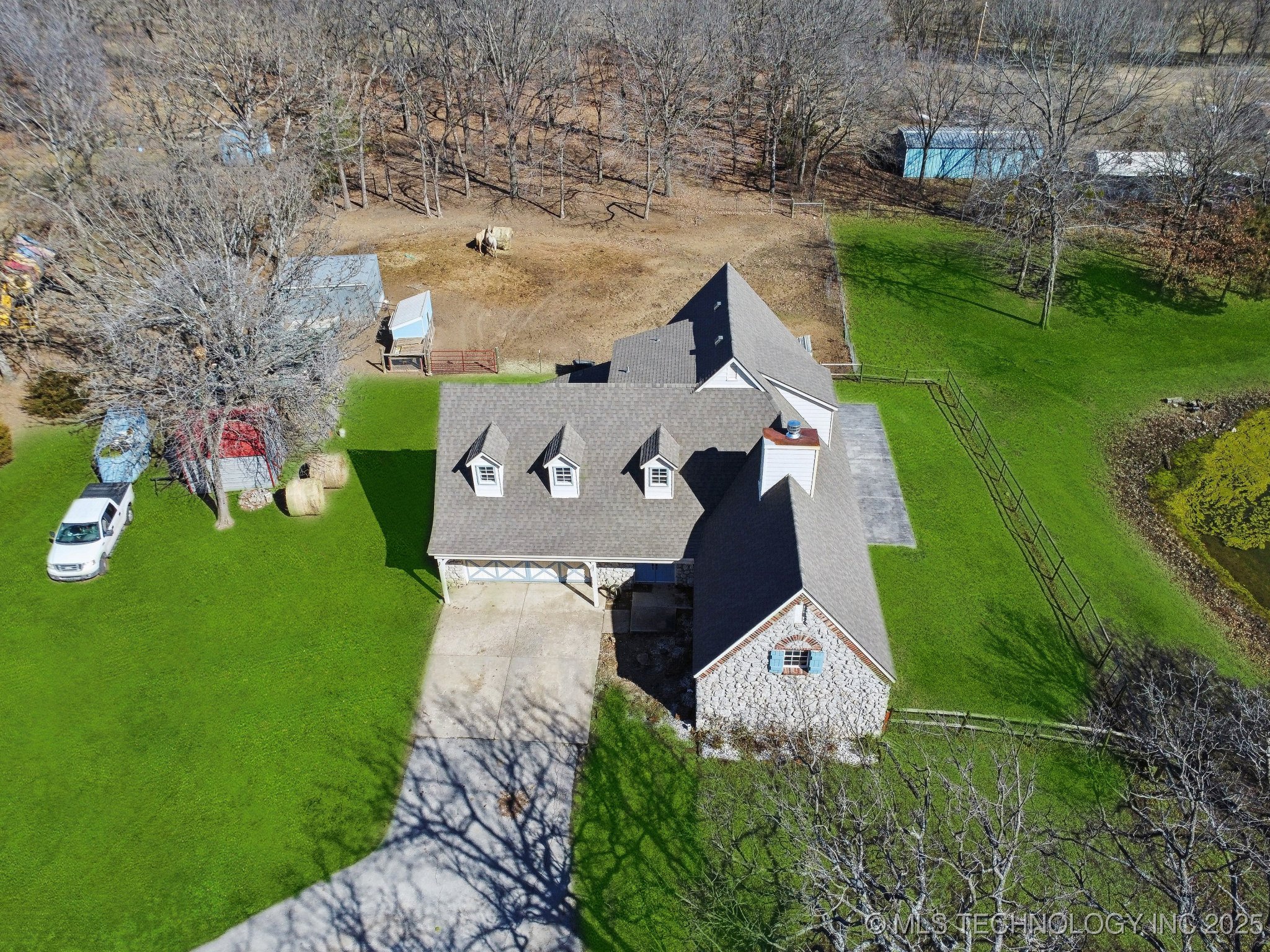 16683 Deer Meadow Road Property Photo 5