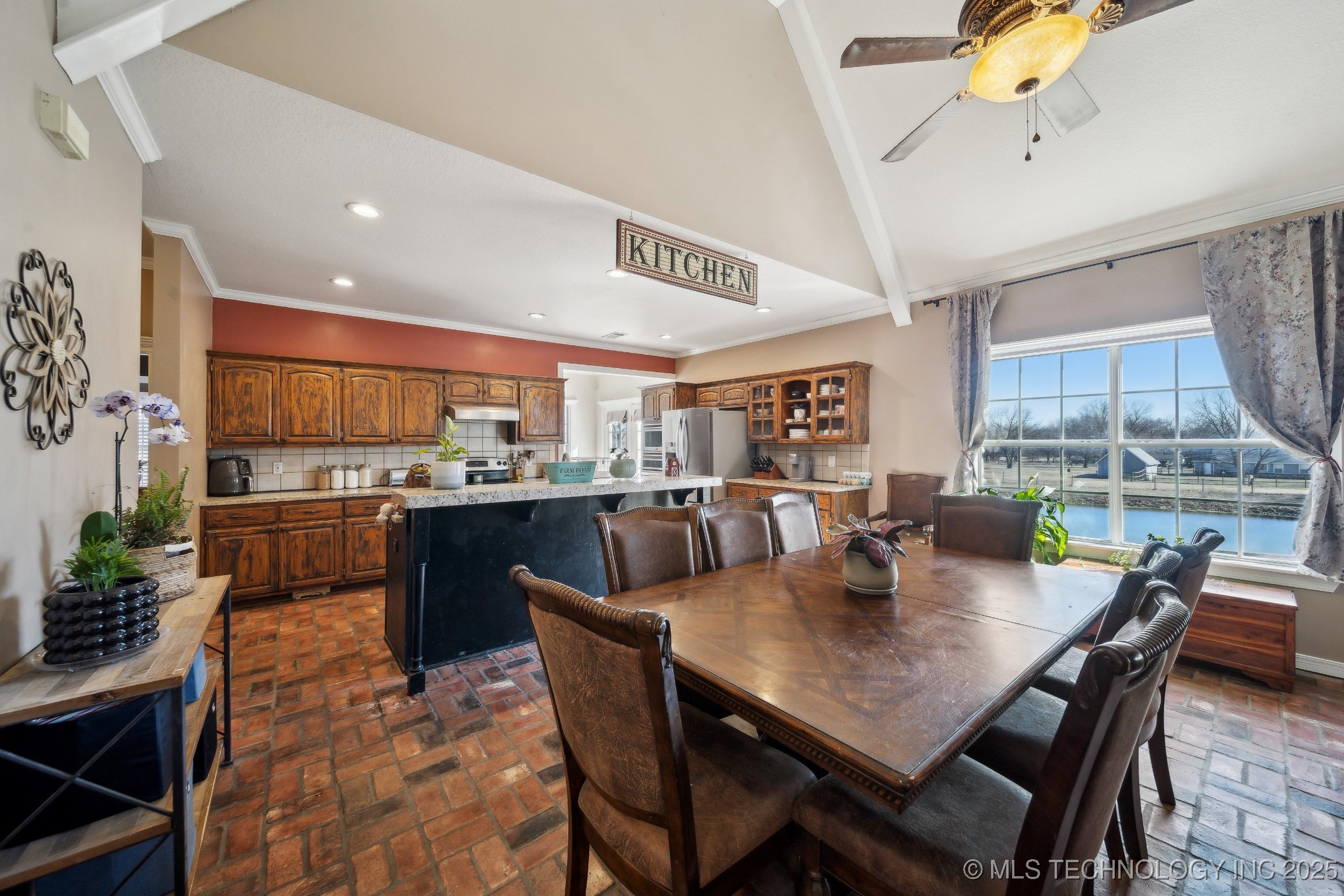 16683 Deer Meadow Road Property Photo 14