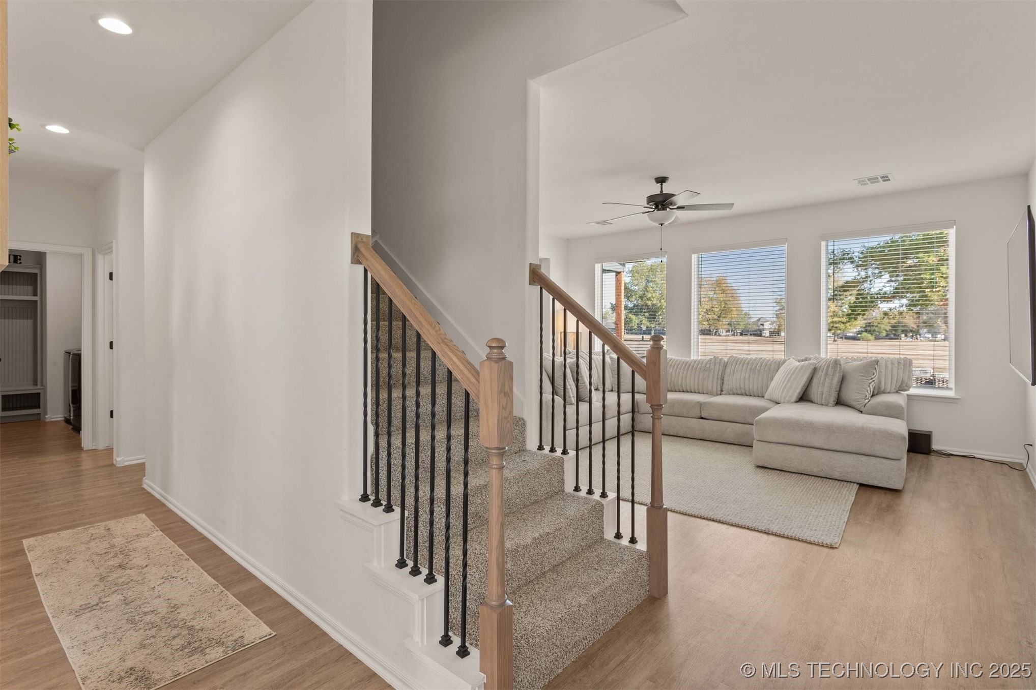 31185 E 65th Court S Property Photo 6
