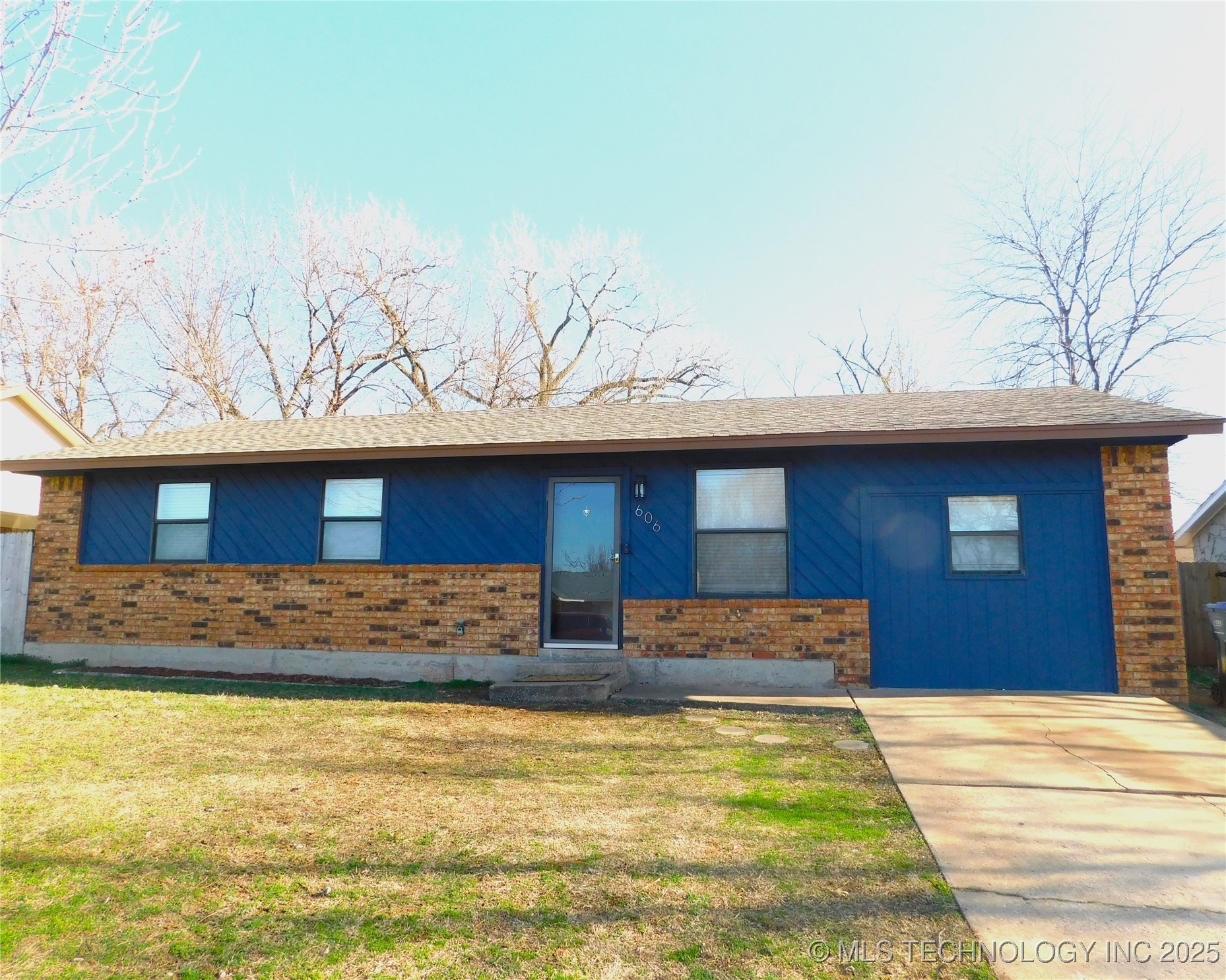 606 Holsey Property Photo 1